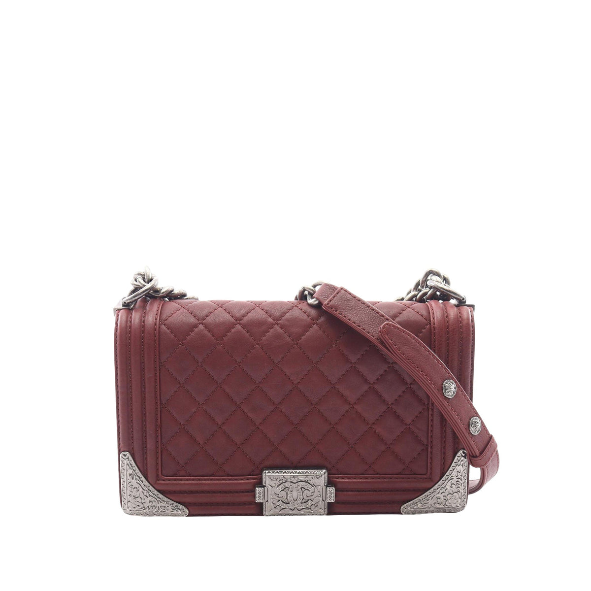 Chanel Medium Quilted Lambskin Double Stitch Boy Flap — Red