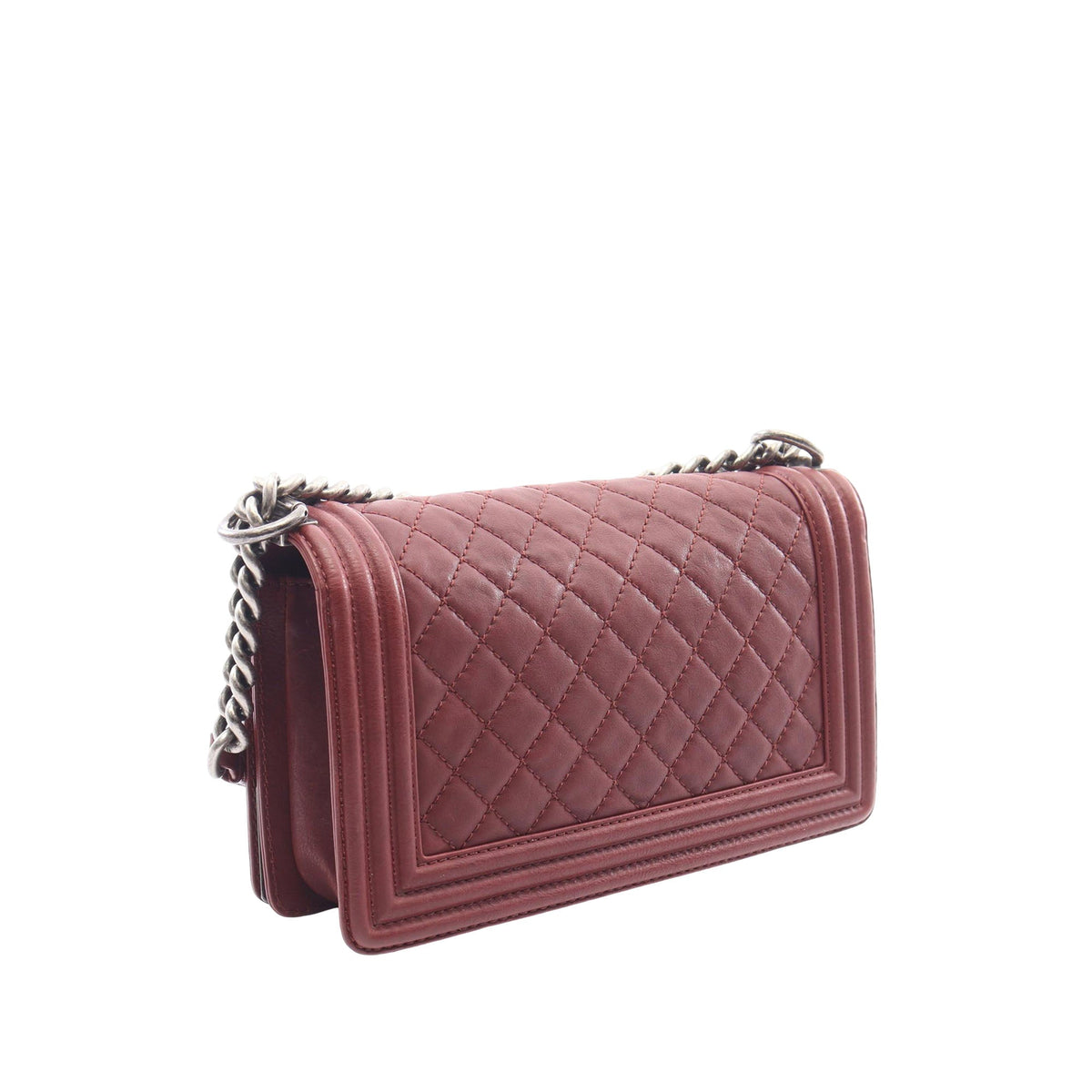 Chanel Medium Quilted Lambskin Double Stitch Boy Flap — Red