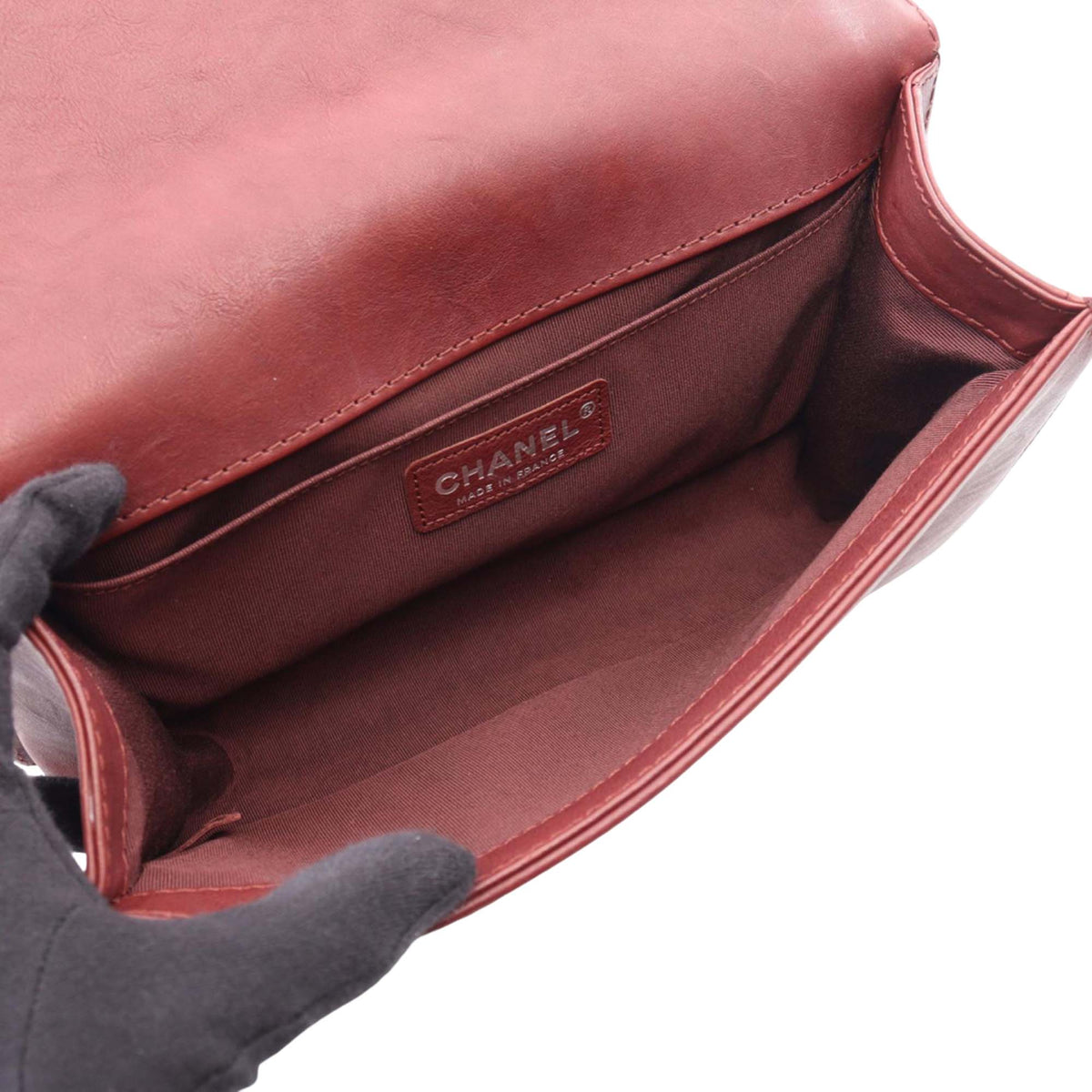 Chanel Medium Quilted Lambskin Double Stitch Boy Flap — Red