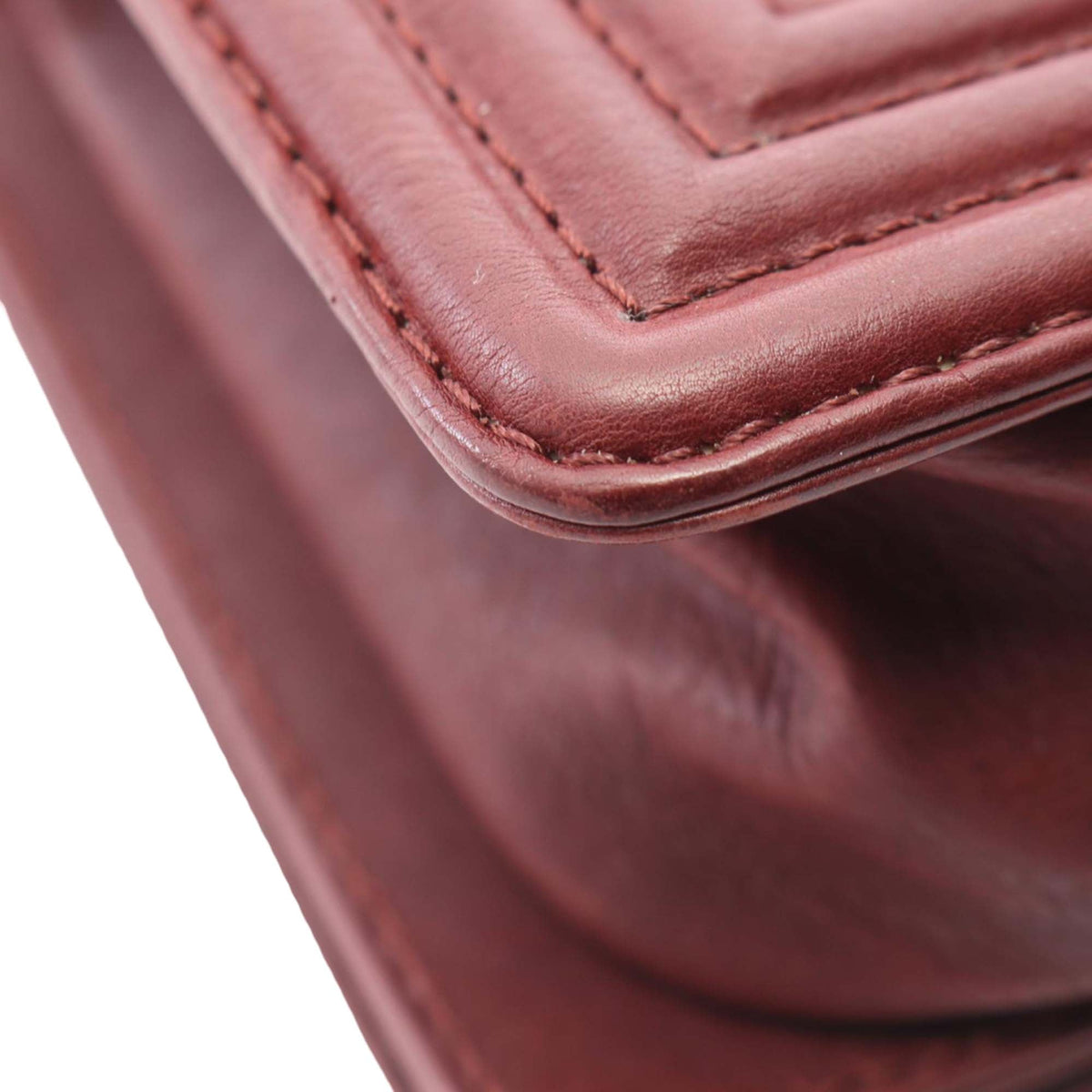Chanel Medium Quilted Lambskin Double Stitch Boy Flap — Red