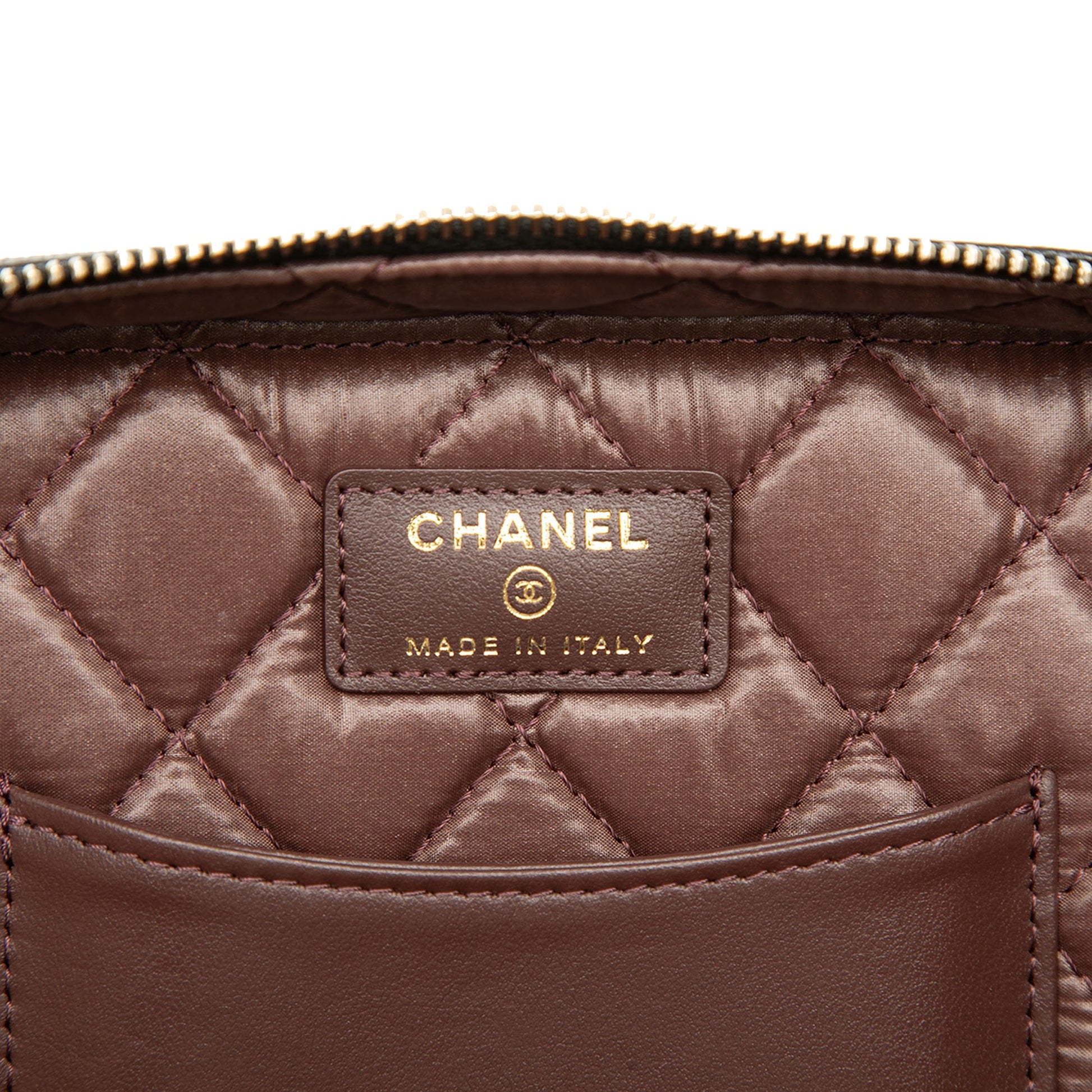 Chanel Medium CC Quilted  Caviar Vanity Case