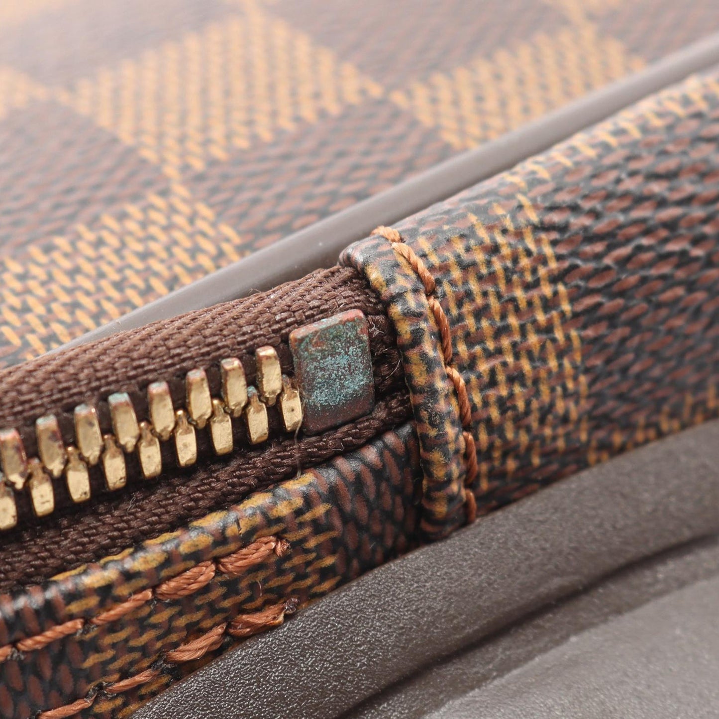 Louis Vuitton Damier Ebene Pegase 45