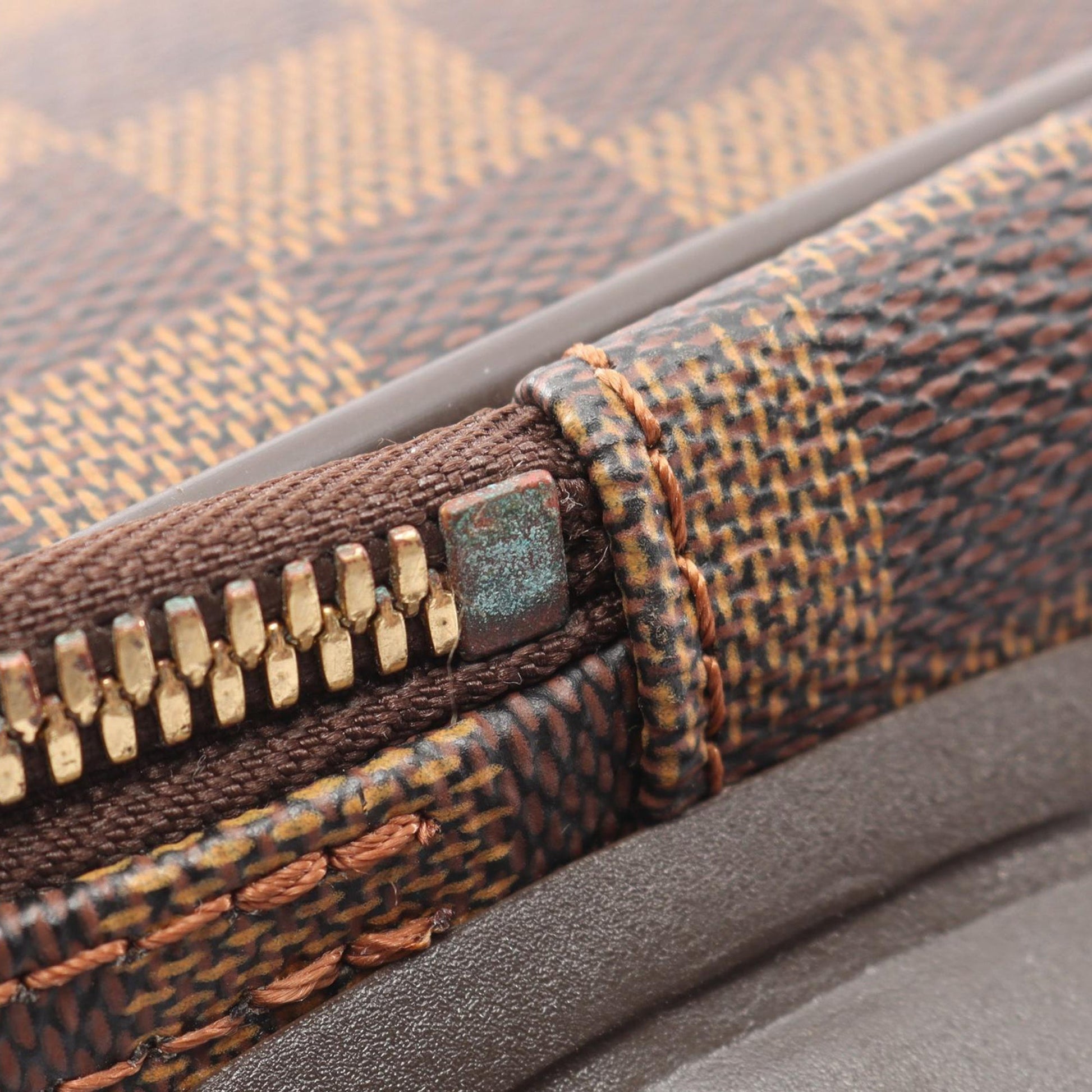 Louis Vuitton Damier Ebene Pegase 45