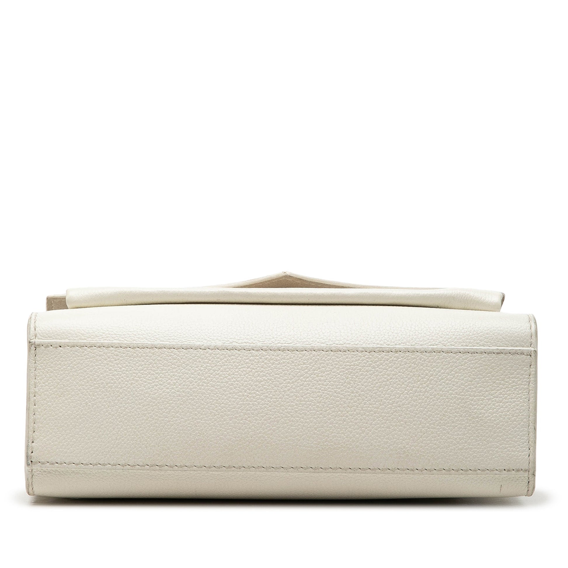 Louis Vuitton Soft Calfskin MyLockMe Chain BB