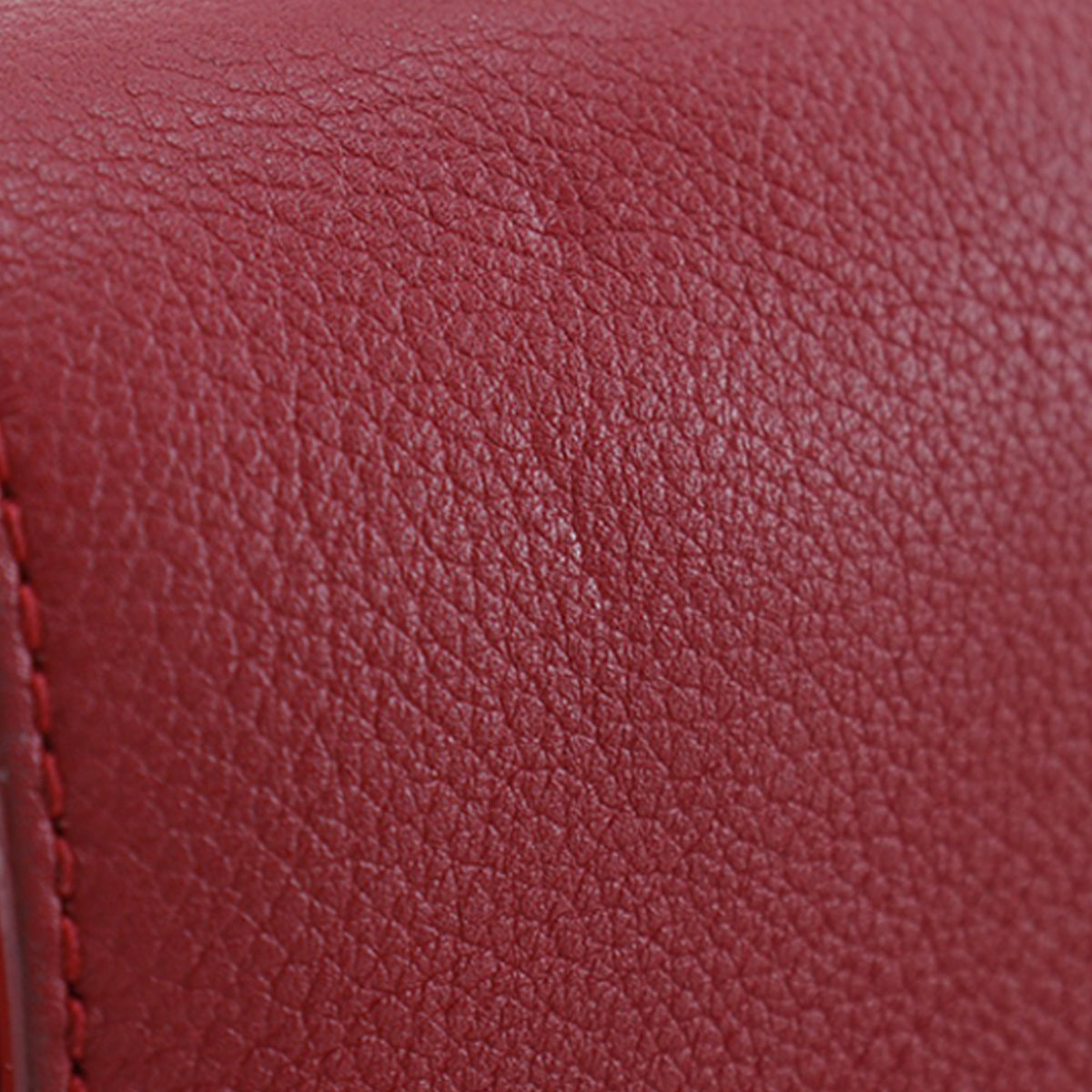 Louis Vuitton Leather Lockme II BB