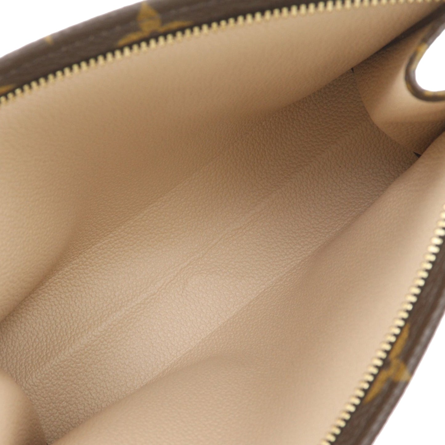 Louis Vuitton Monogram Toiletry Pouch 19