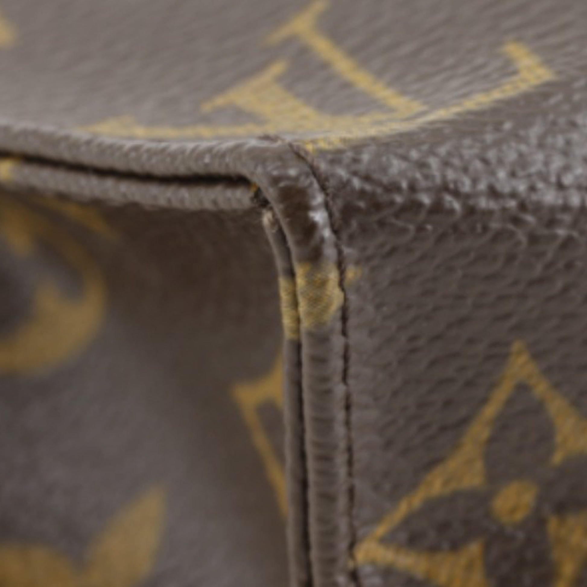 Louis Vuitton Monogram Toiletry Pouch 19