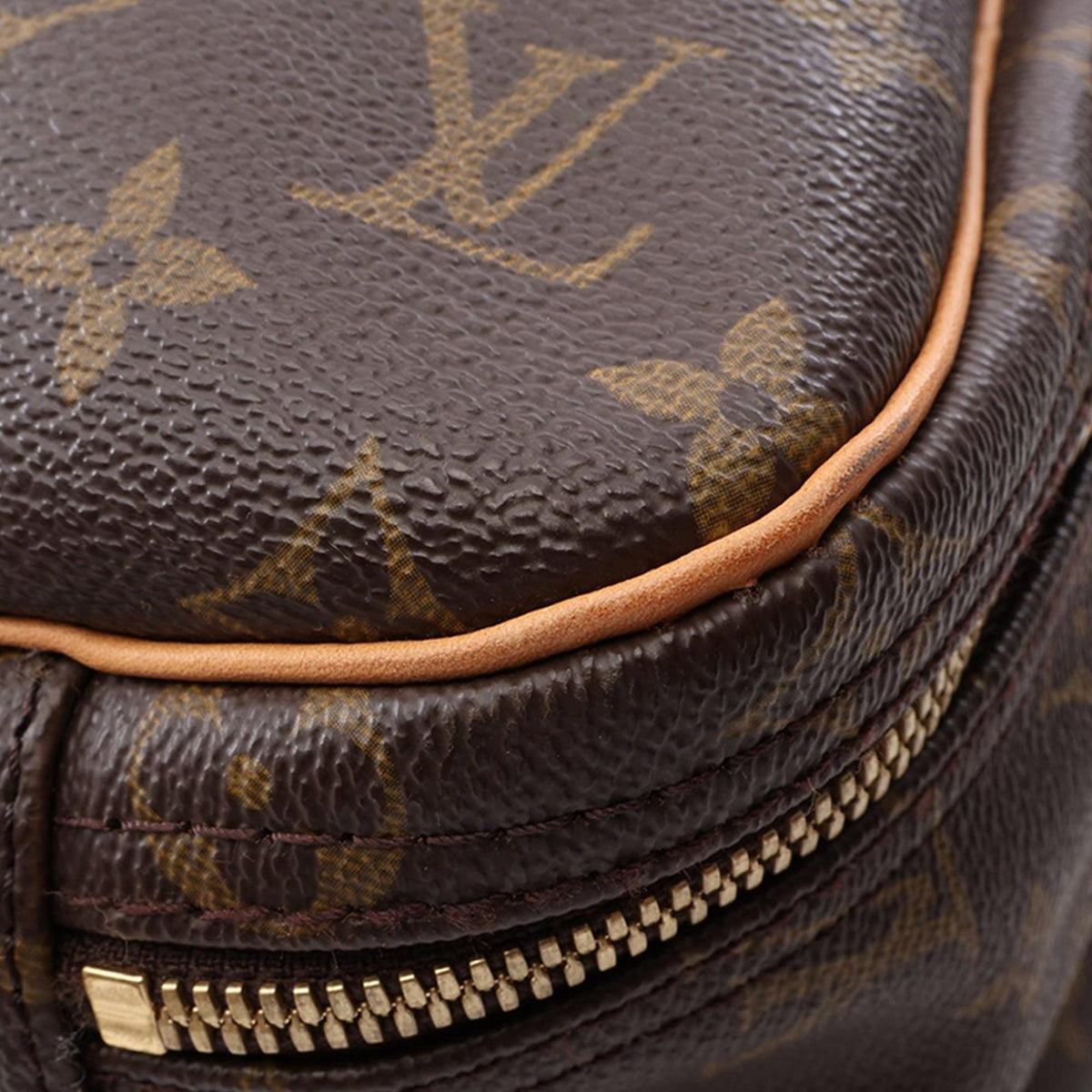 Louis Vuitton Monogram Alize 24 Heures