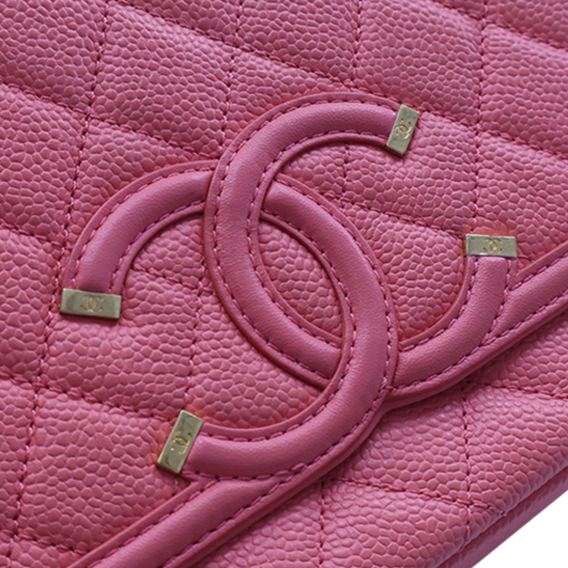 Chanel Medium Caviar CC Filigree Flap