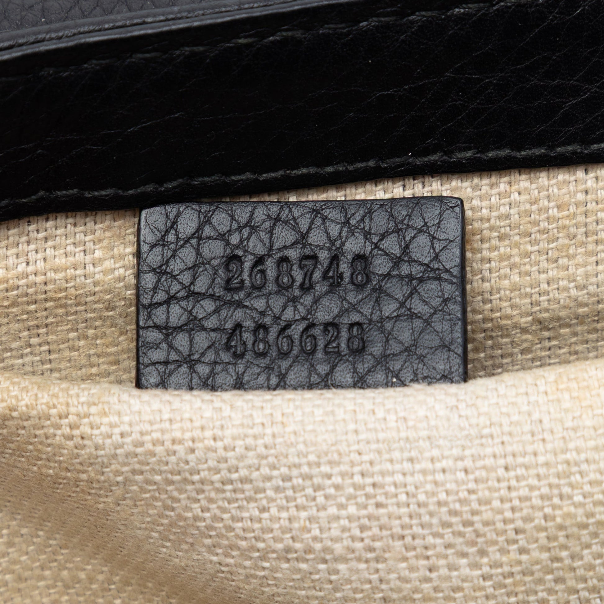 Gucci Pebbled Leather Greenwich Clutch with Chain