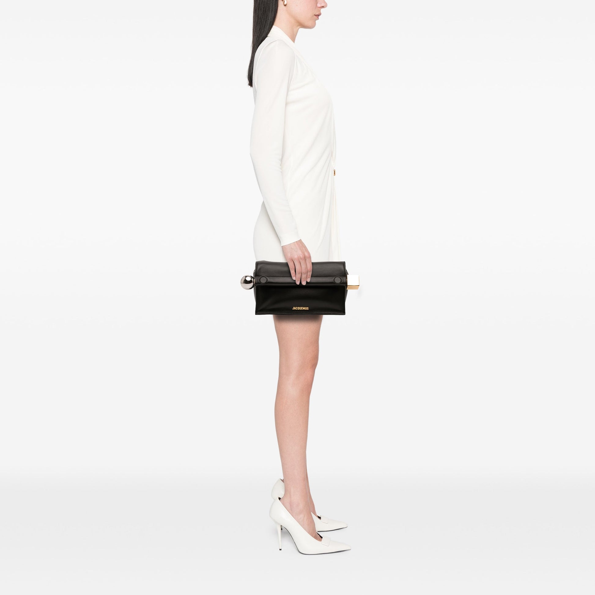 Jacquemus Leather La Pochette Rond Carre Clutch