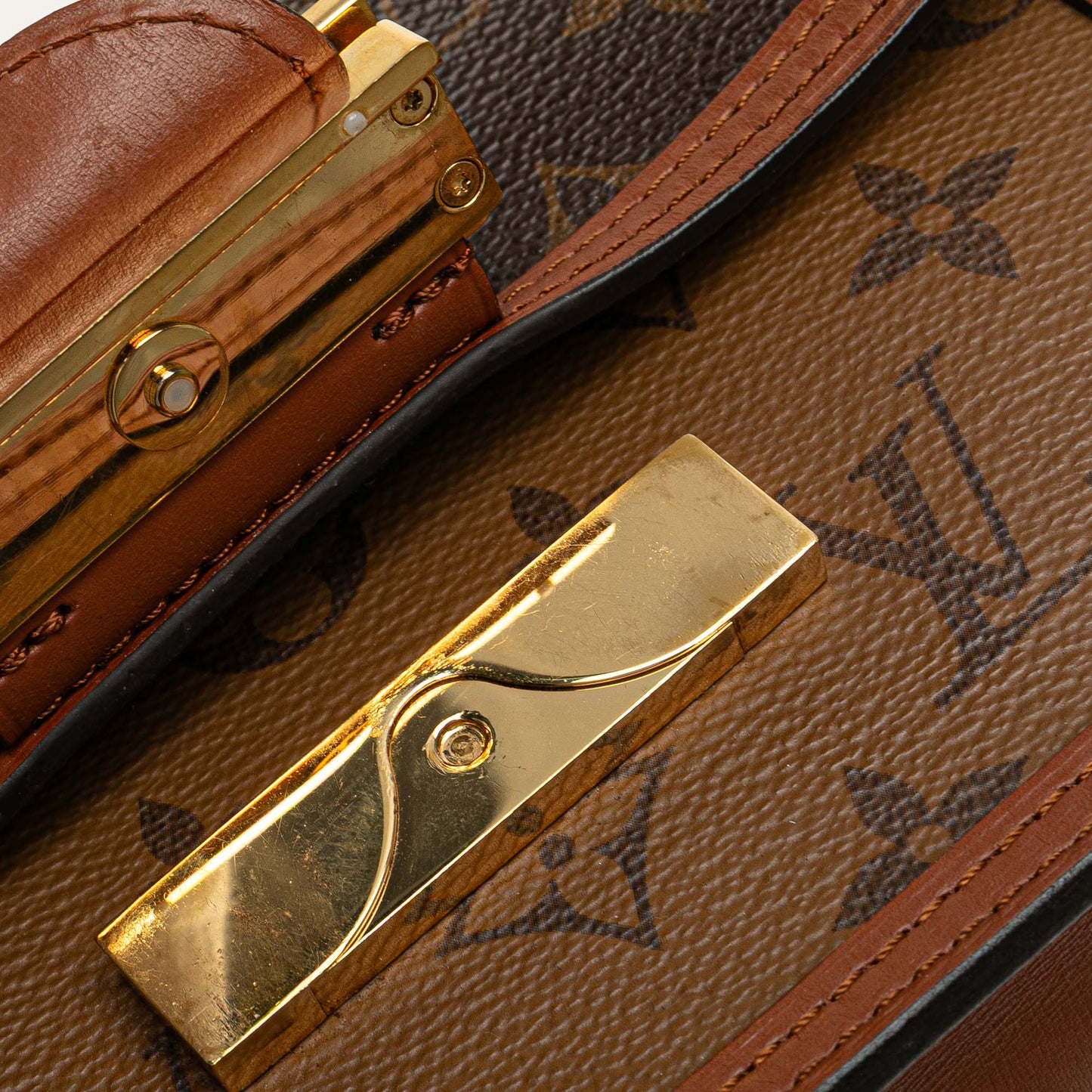 Louis Vuitton Monogram Reverse Dauphine Wallet on Chain