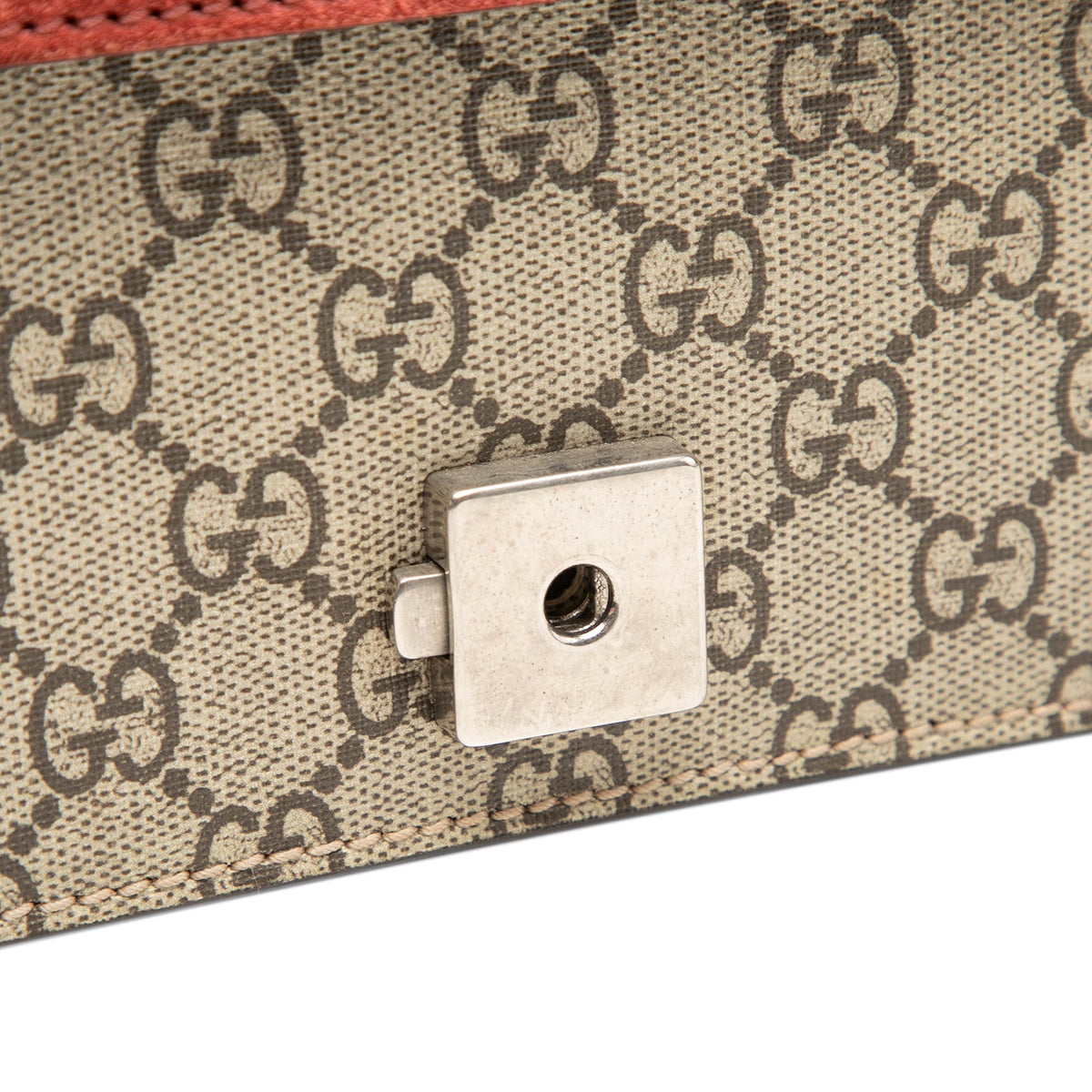 Gucci Medium GG Supreme Blooms Dionysus Shoulder Bag — Beige