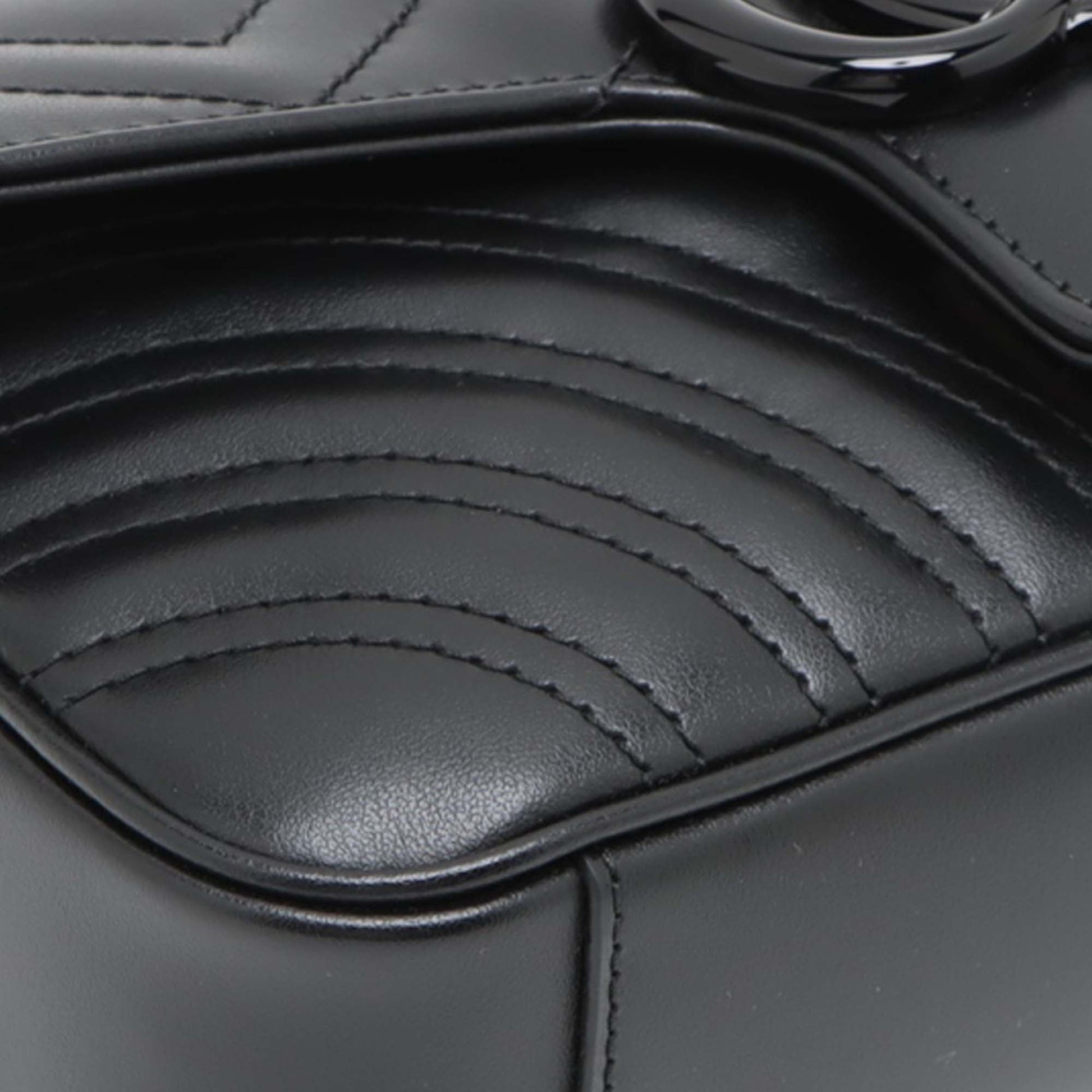 Gucci Small GG Marmont Matelasse Calfskin Monochrome Shoulder Bag