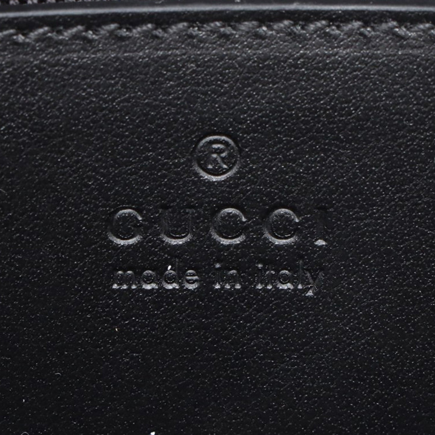 Gucci Small GG Marmont Matelasse Calfskin Monochrome Shoulder Bag