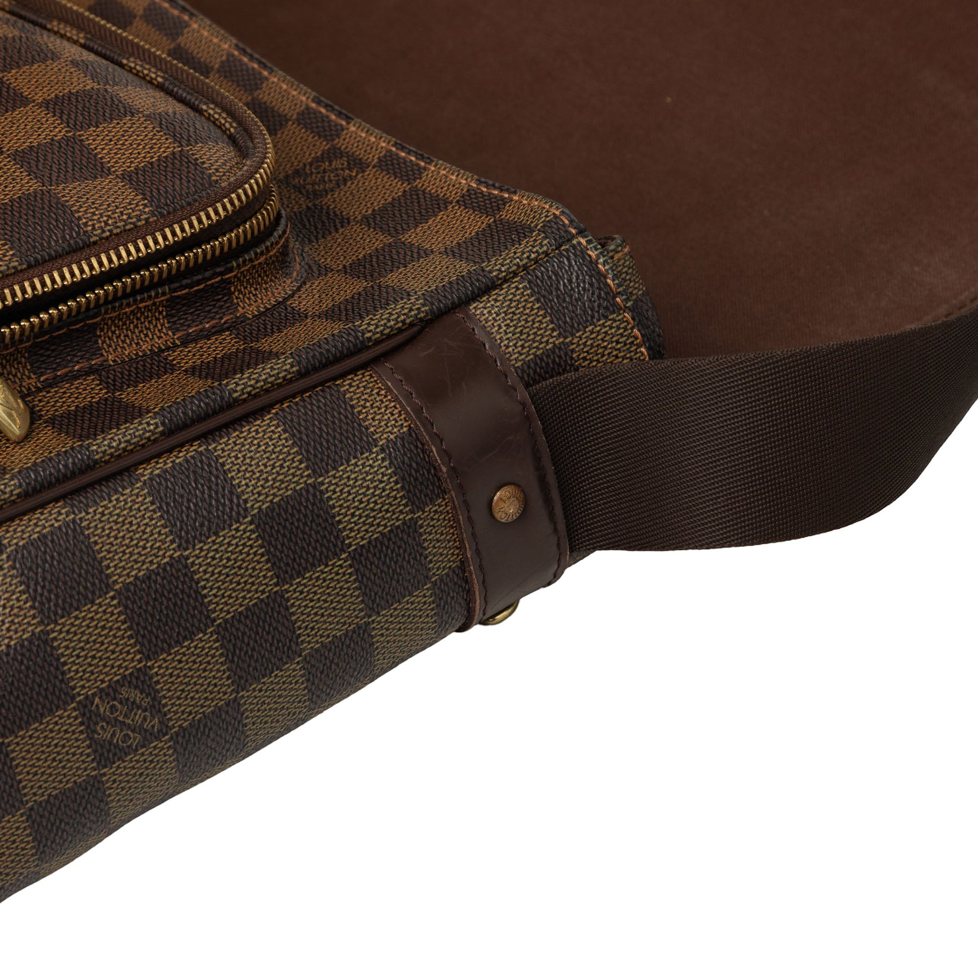 Louis Vuitton Damier Ebene Melville