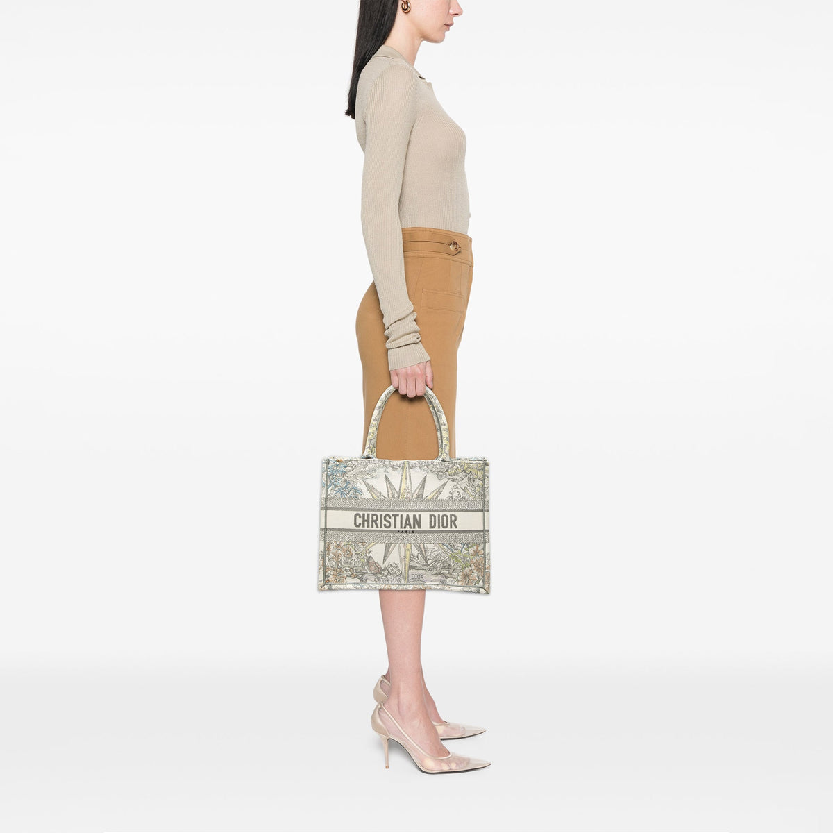 Dior Medium Embroidered Canvas Reve d Infini Book Tote — White