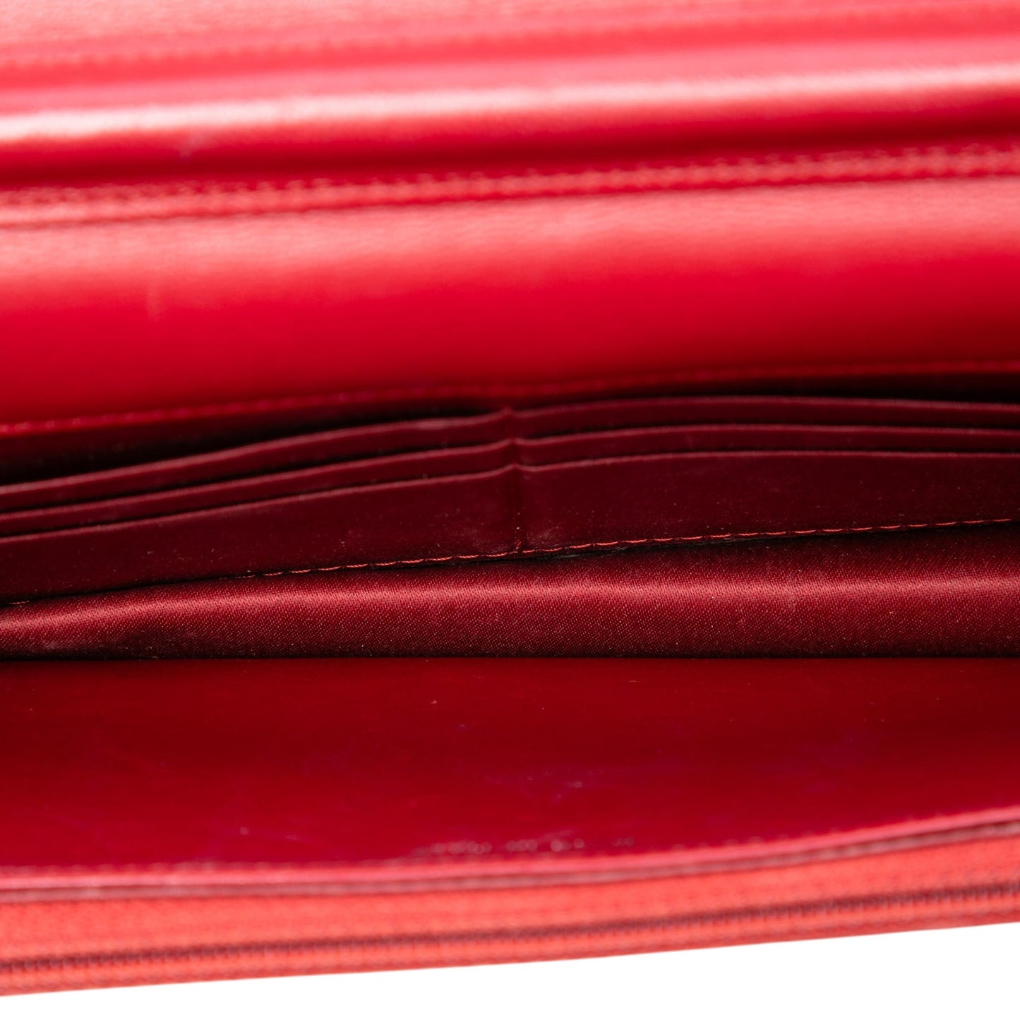 Chanel CC Embossed Lambskin Camellia Wallet On Chain