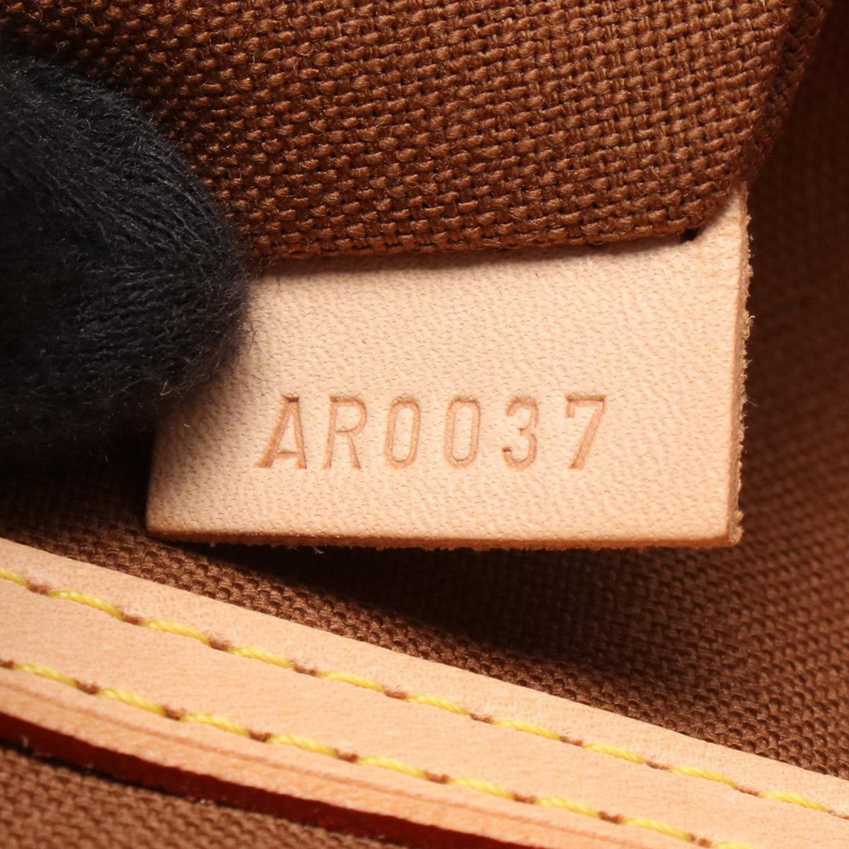 Louis Vuitton Monogram Cabas Mezzo