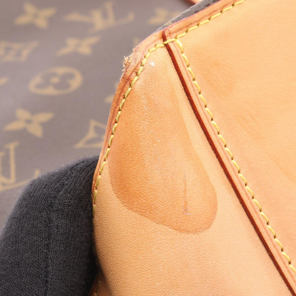 Louis Vuitton Monogram Cabas Mezzo