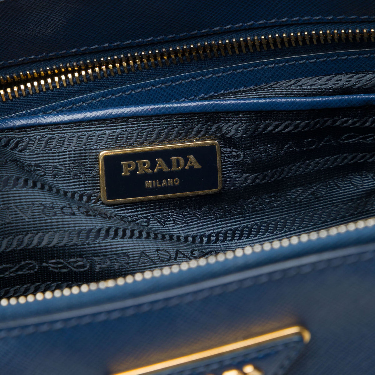 Prada Large Saffiano Lux Galleria Double Zip Tote — Blue