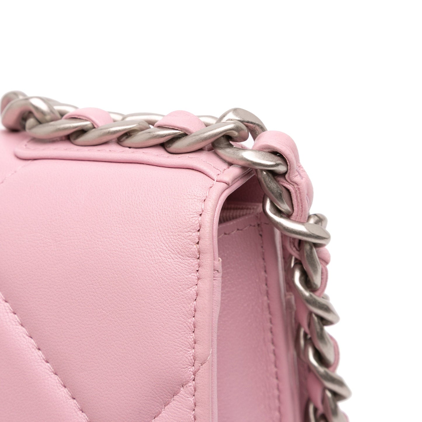 Chanel Quilted Lambskin 19 Wallet on Chain