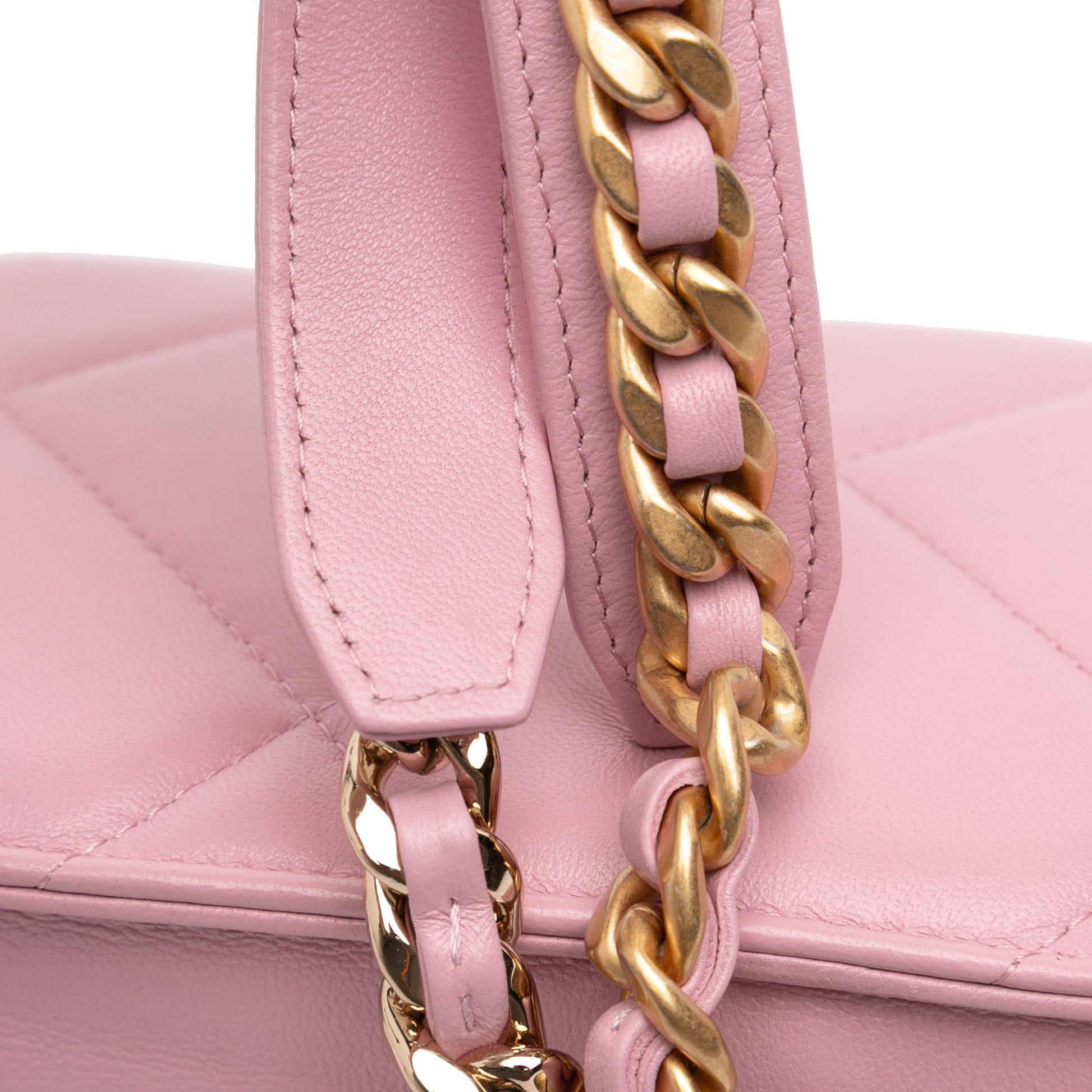 Chanel Quilted Lambskin 19 Wallet on Chain