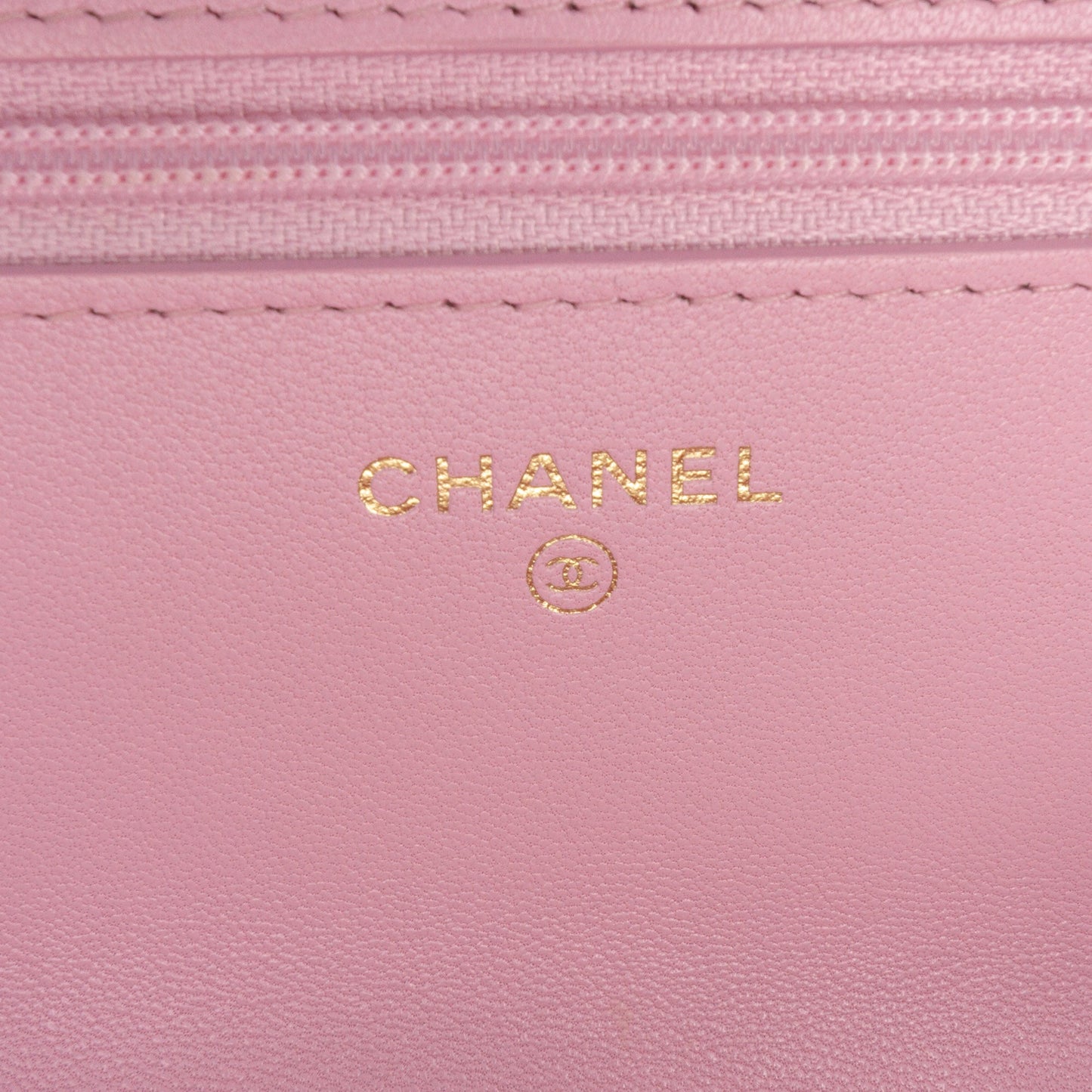 Chanel Quilted Lambskin 19 Wallet on Chain