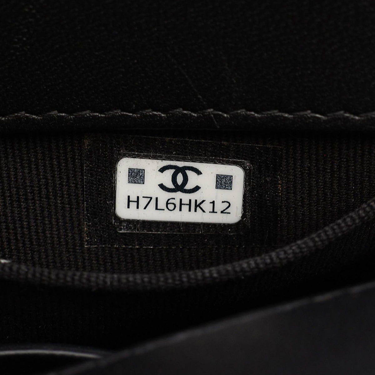 Chanel Quilted Lambskin Leo Shoulder Bag — Black