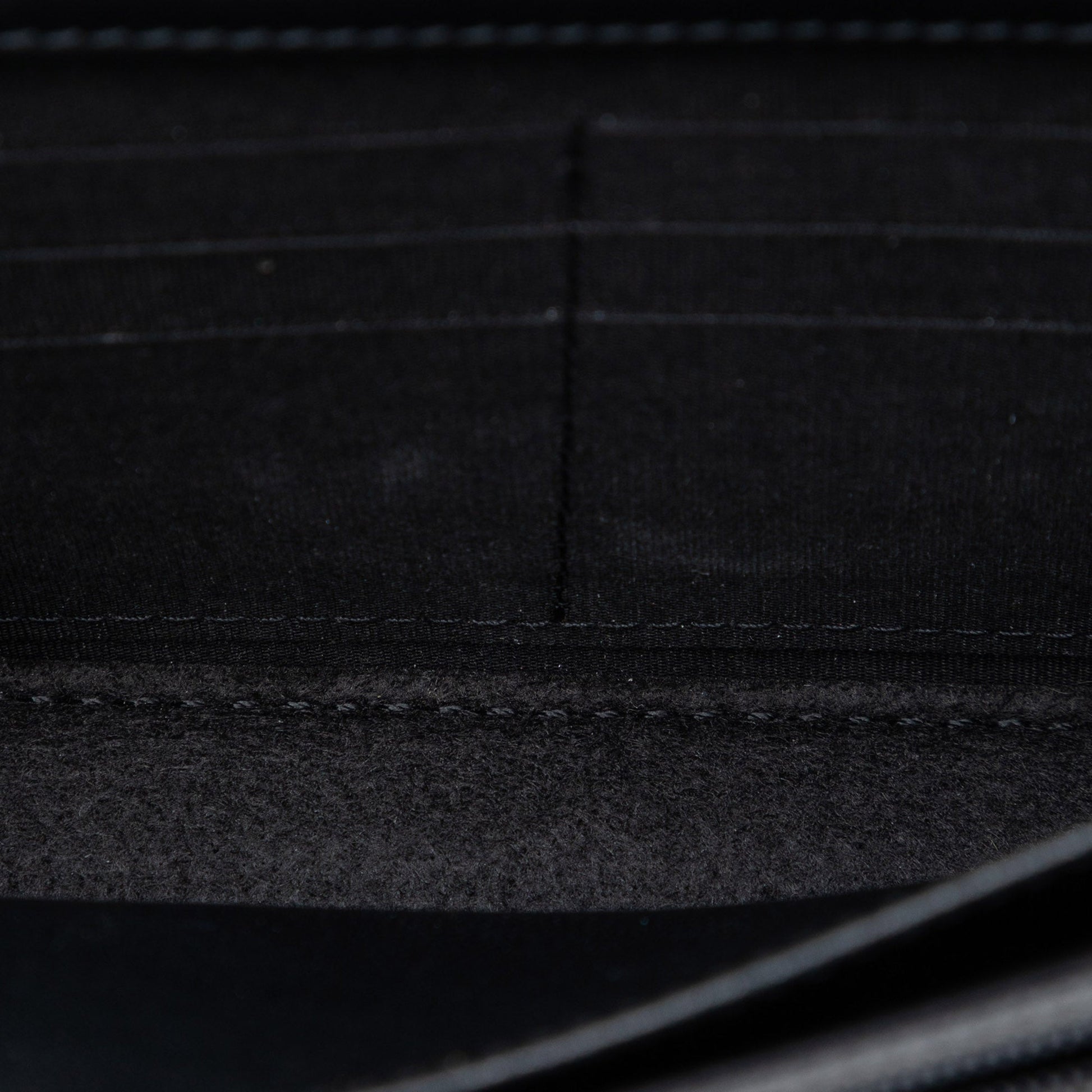 Quilted Lambskin Double Stitch Boy Wallet On Chain