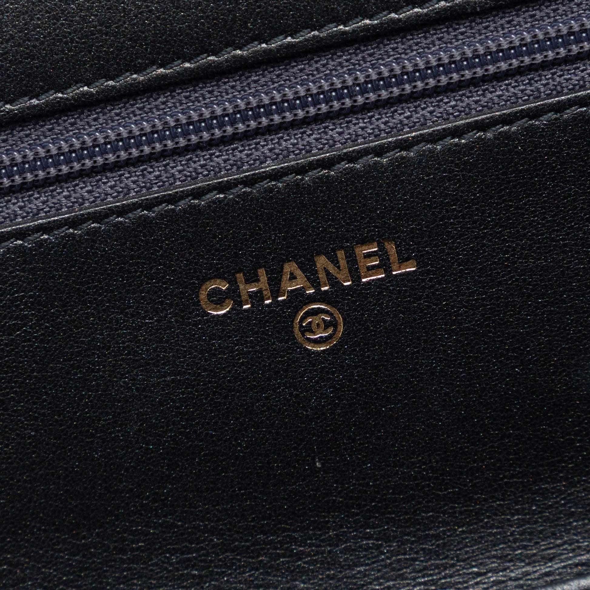 Quilted Lambskin Double Stitch Boy Wallet On Chain