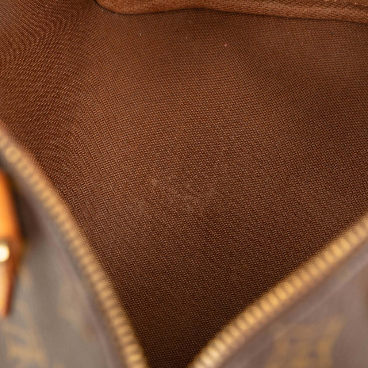 Louis Vuitton Monogram Speedy 25 — Brown