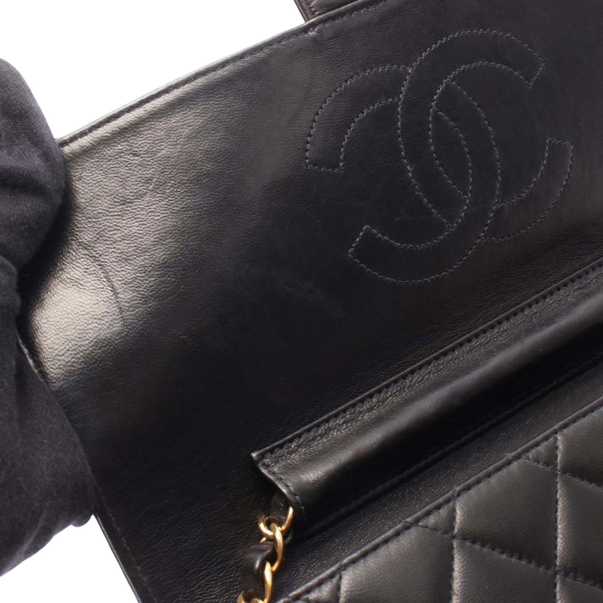 Chanel Medium CC Quilted Lambskin Single Flap — Black