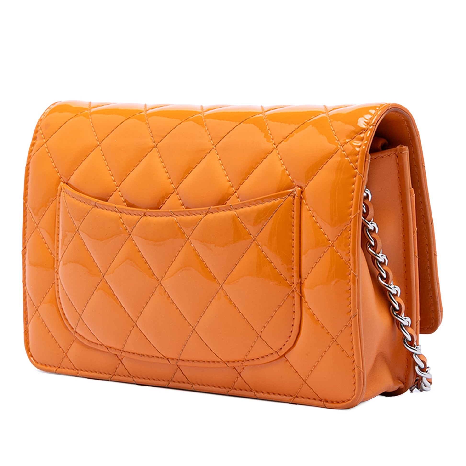 CC Quilted Patent Wallet on Chain