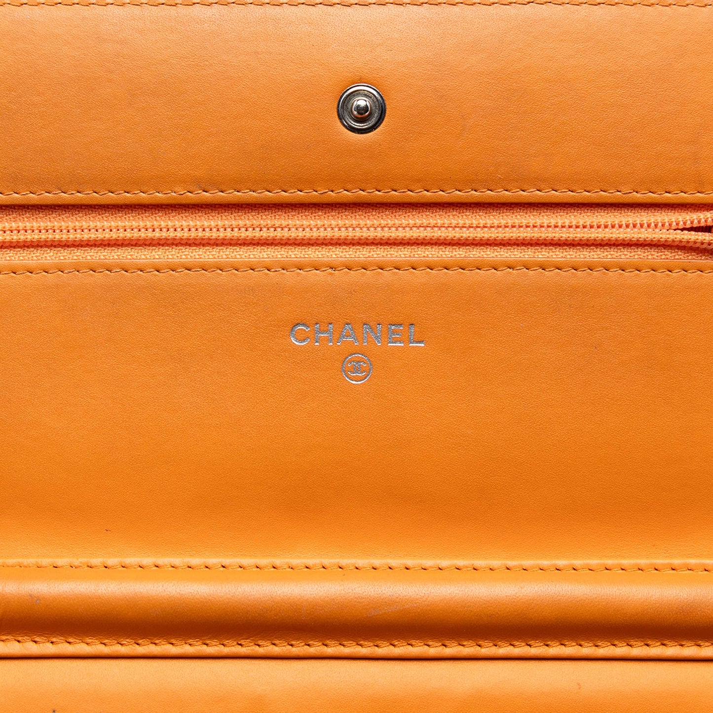 CC Quilted Patent Wallet on Chain