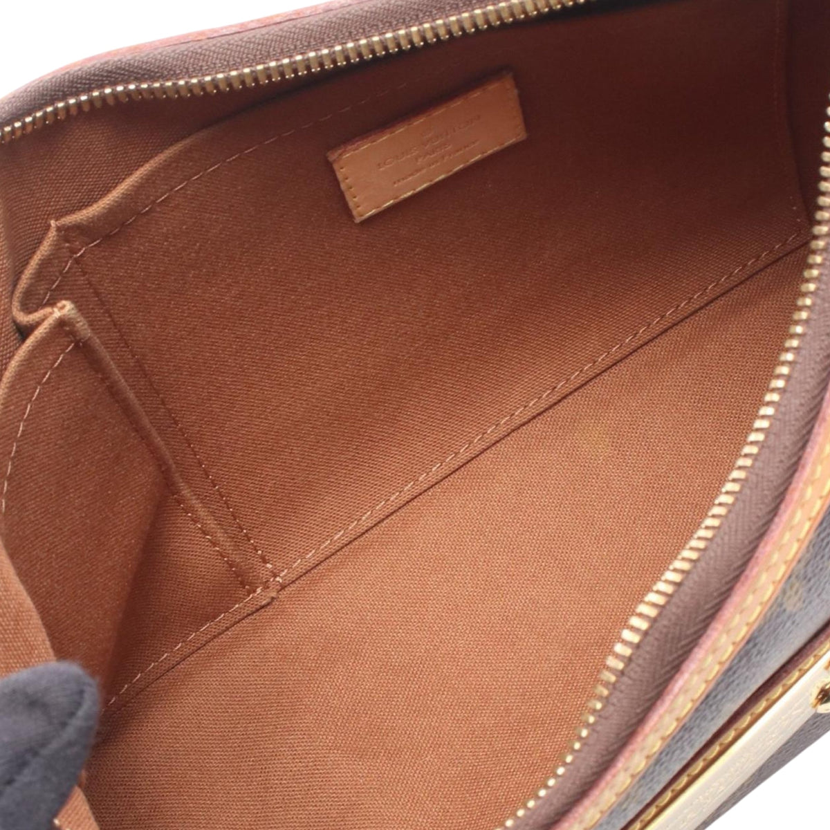 Louis Vuitton Monogram Thames PM