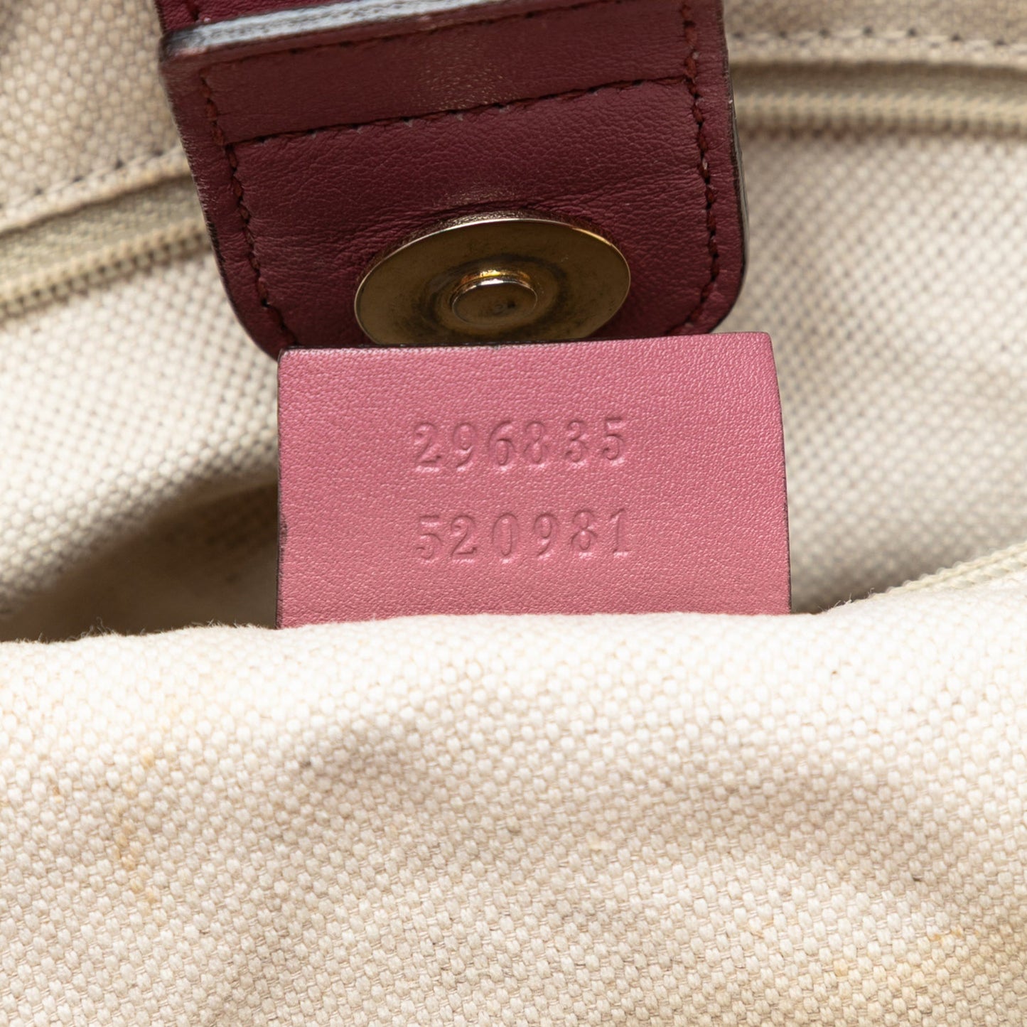 Gucci Microguccissima Sukey Tote