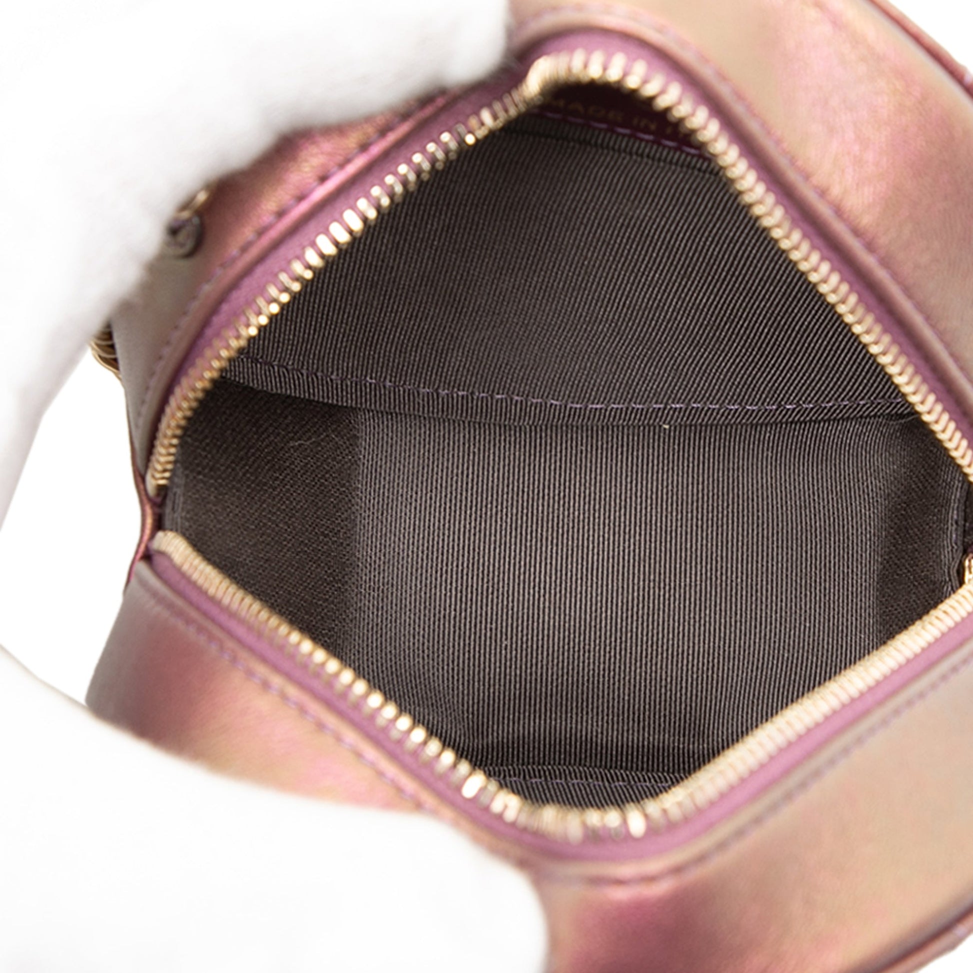 Quilted Iridescent Lambskin Round Clutch With Chain