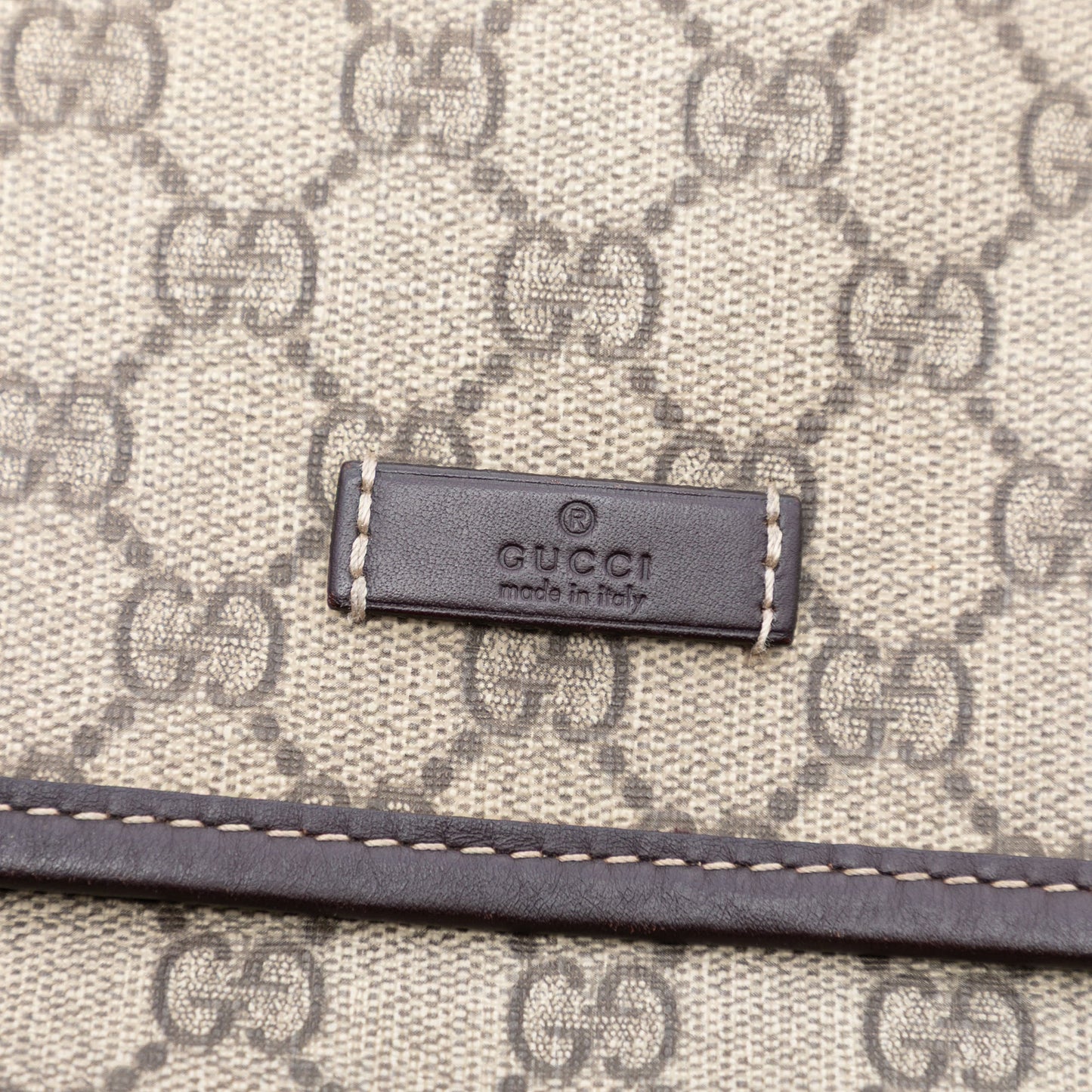Gucci GG Supreme Crossbody