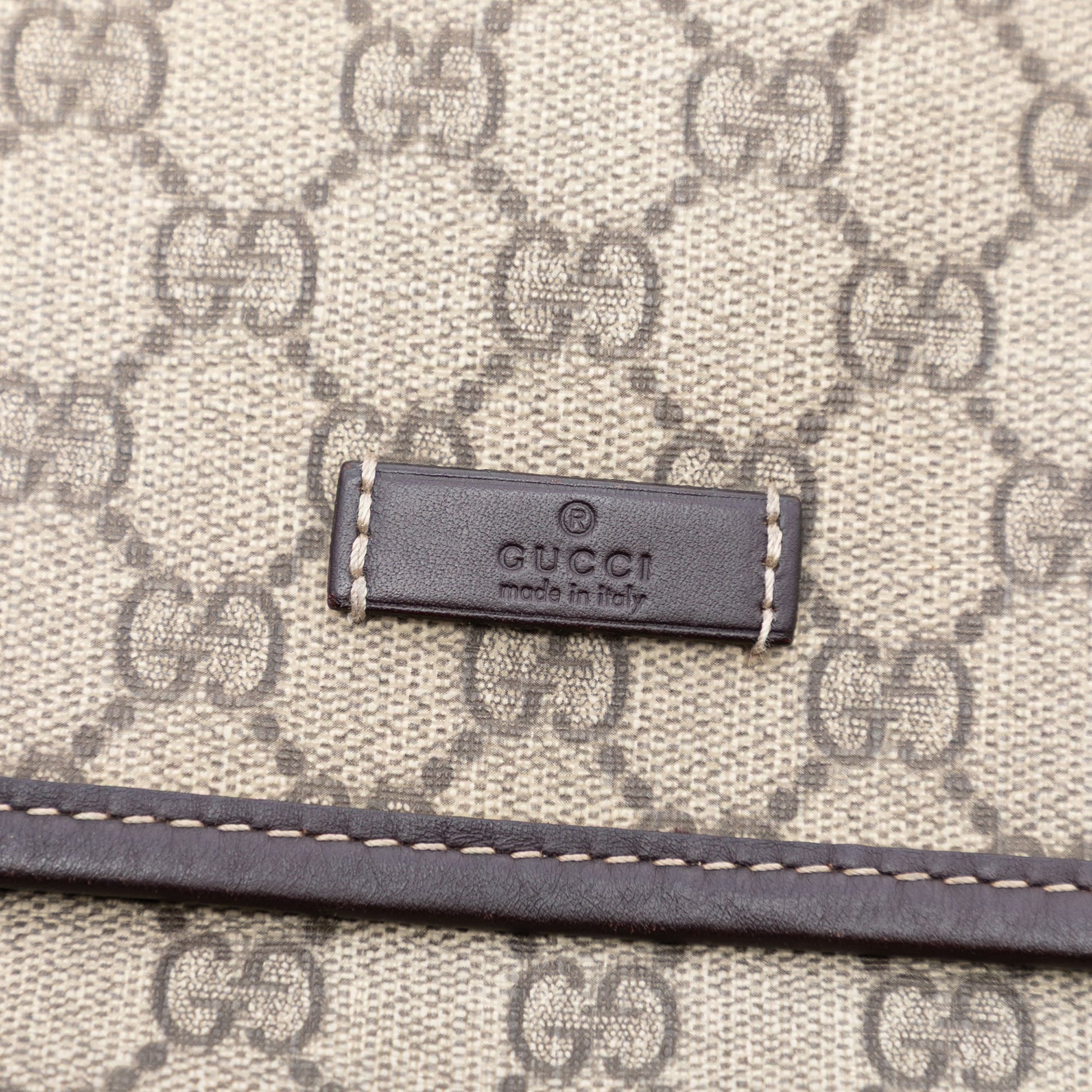 Gucci GG Supreme Crossbody