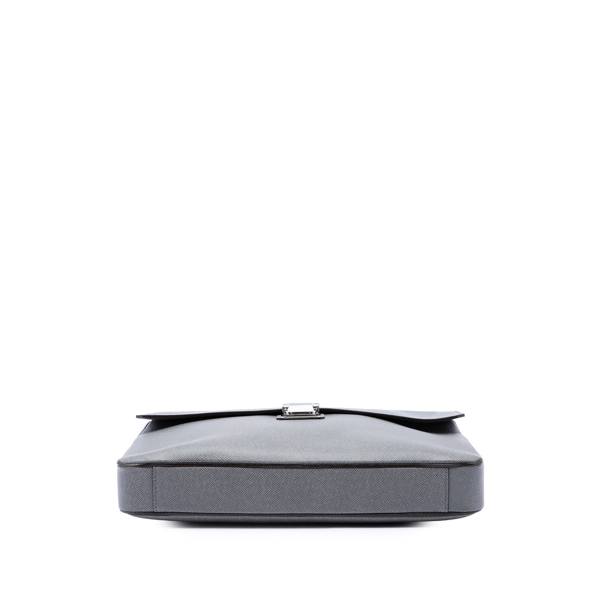 Louis Vuitton Taiga Vassili PM — Gray