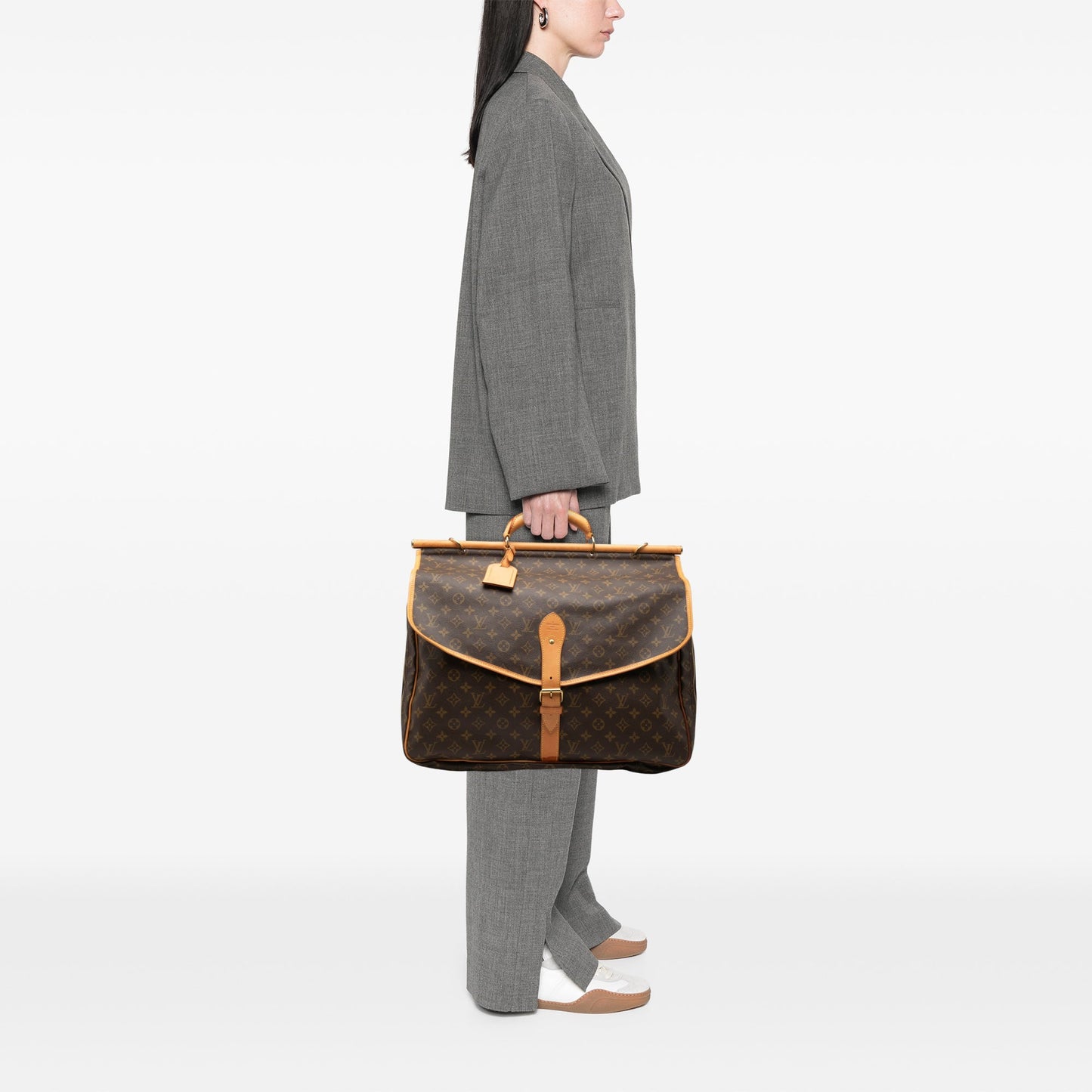 Louis Vuitton Monogram Sac Chasse Hunting Bag