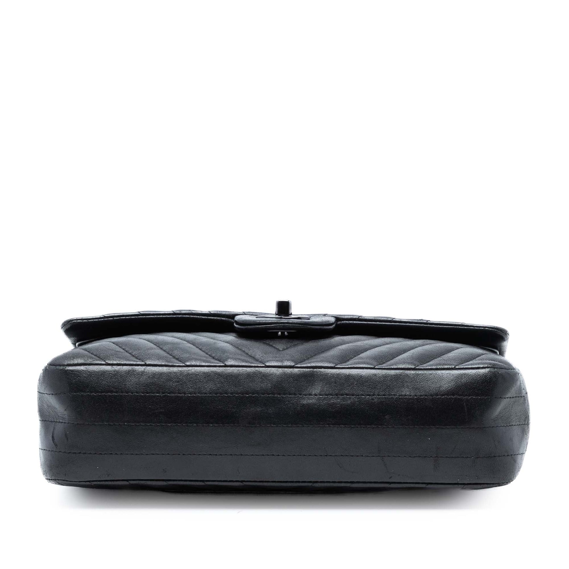 Medium Classic Chevron Lambskin So Black Double Flap