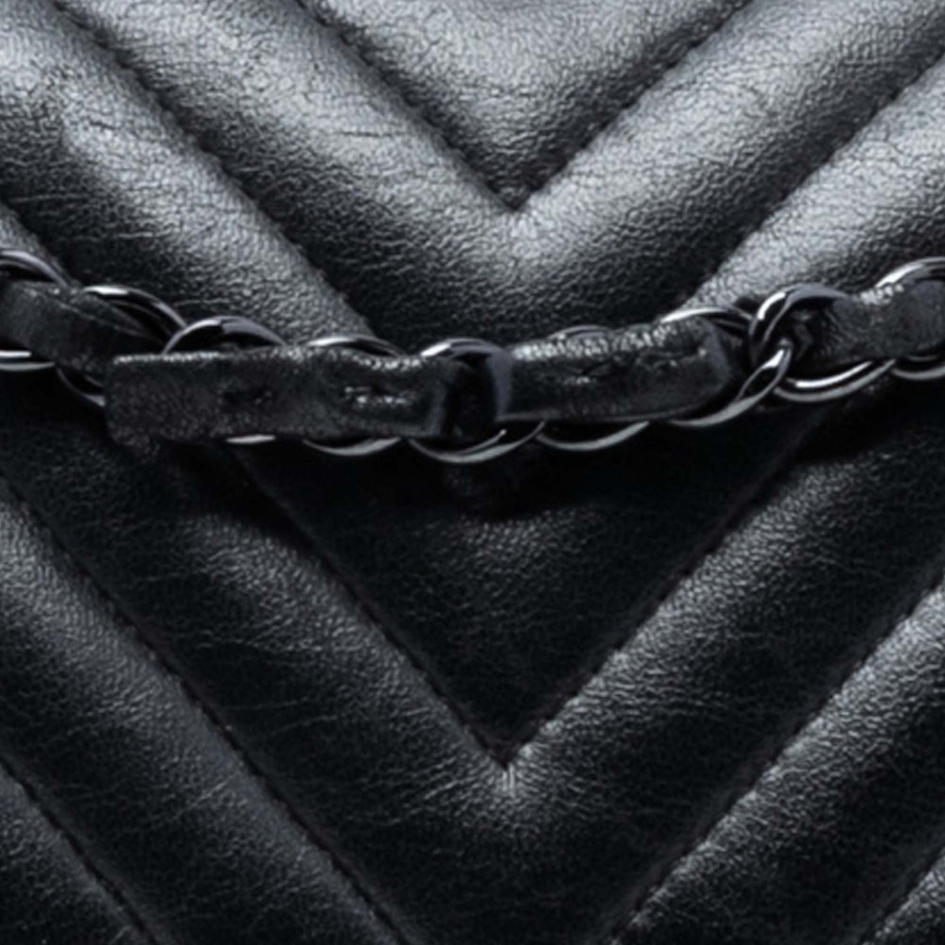 Medium Classic Chevron Lambskin So Black Double Flap