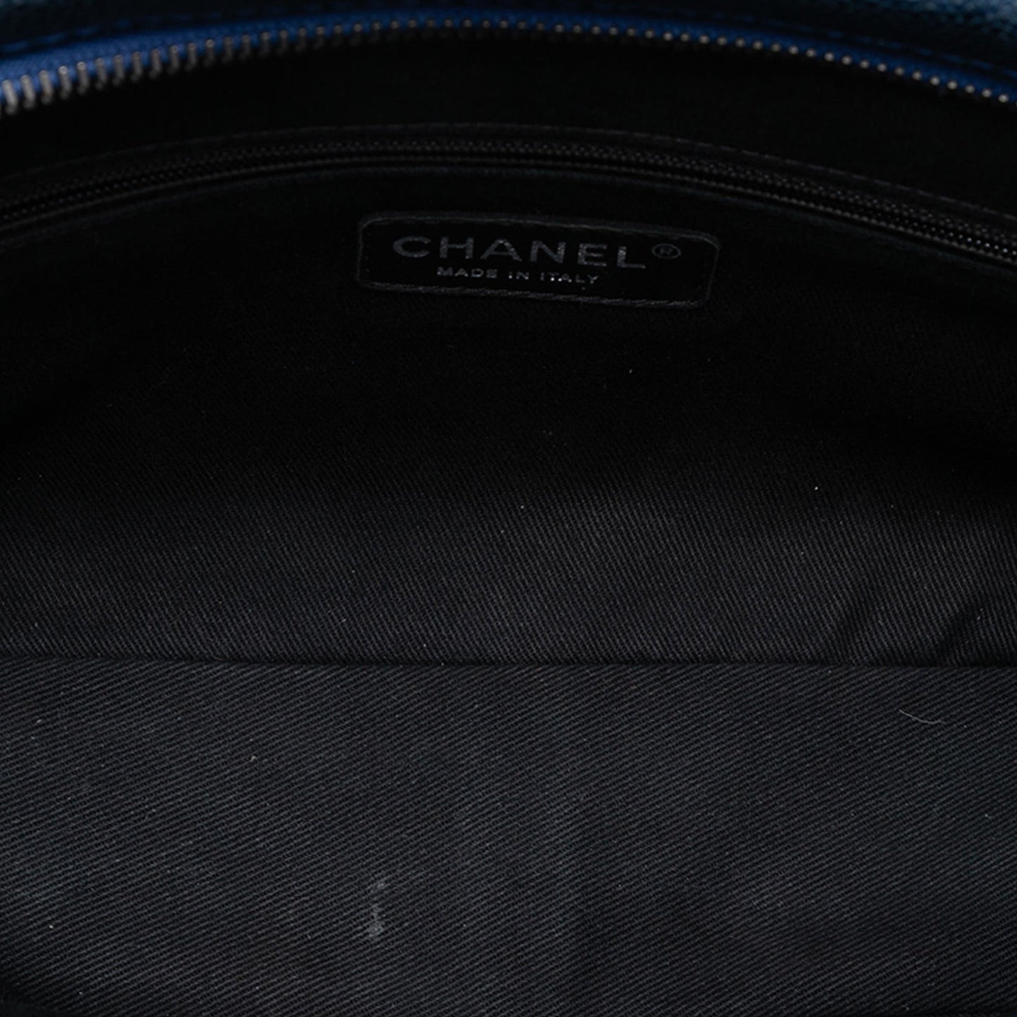 Chanel Jumbo Quilted Caviar Easy Flap