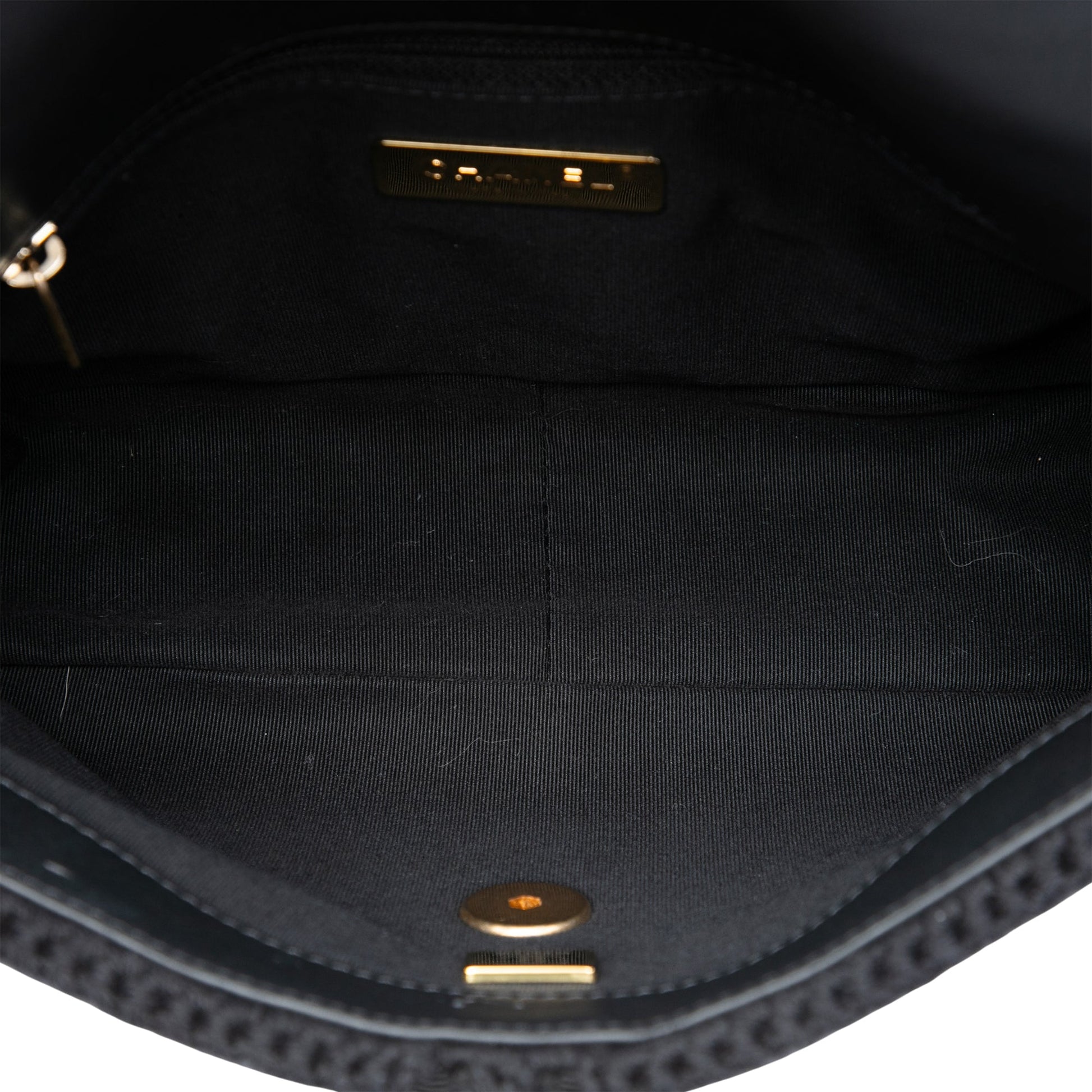 Chanel Medium Crochet 19 Flap