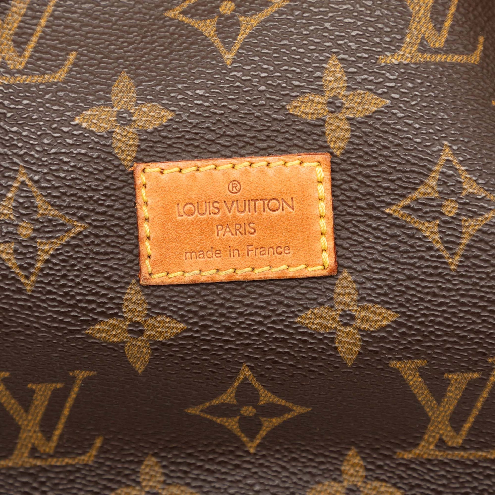 Louis Vuitton Monogram Saumur 30
