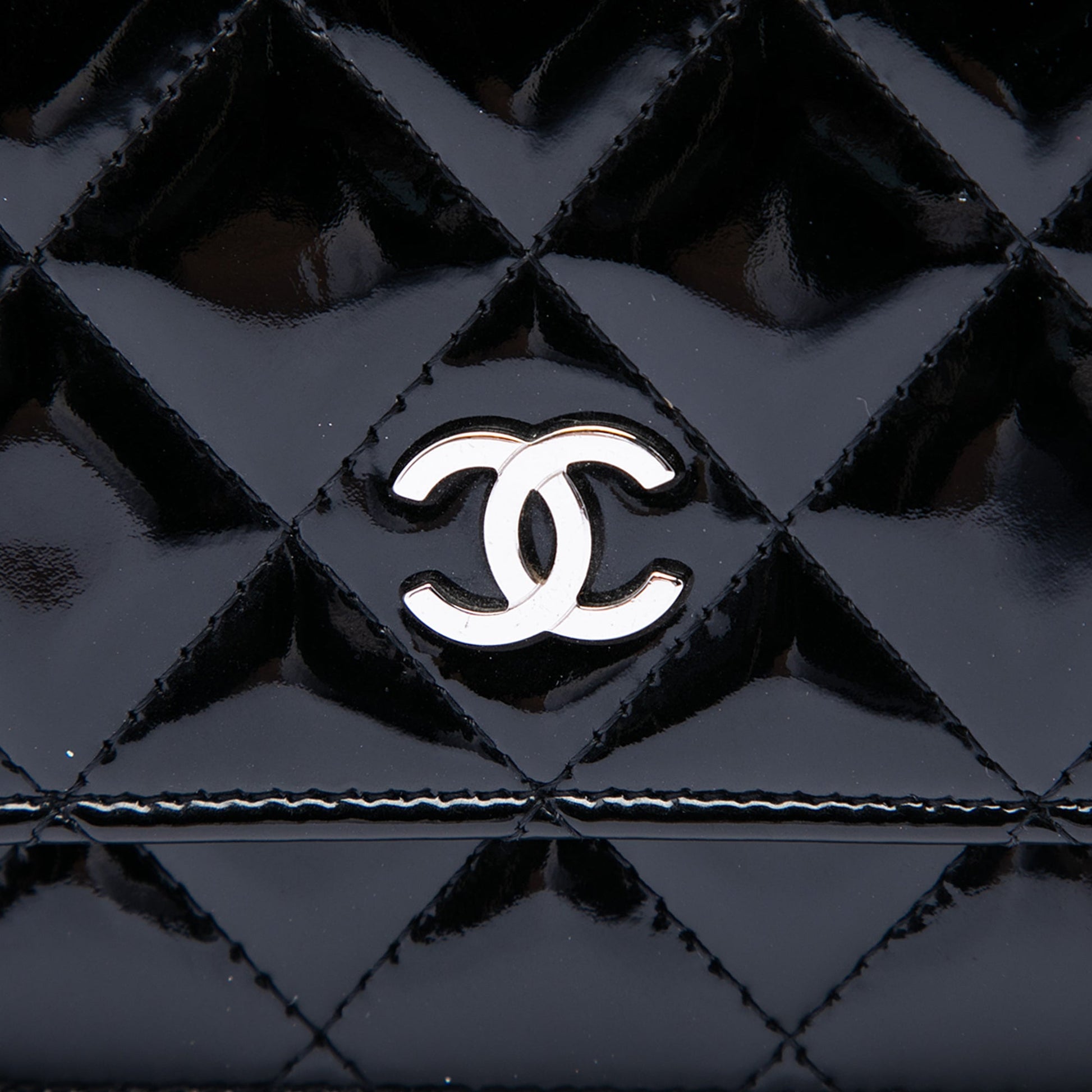 Chanel CC Quilted Patent Wallet On Chain