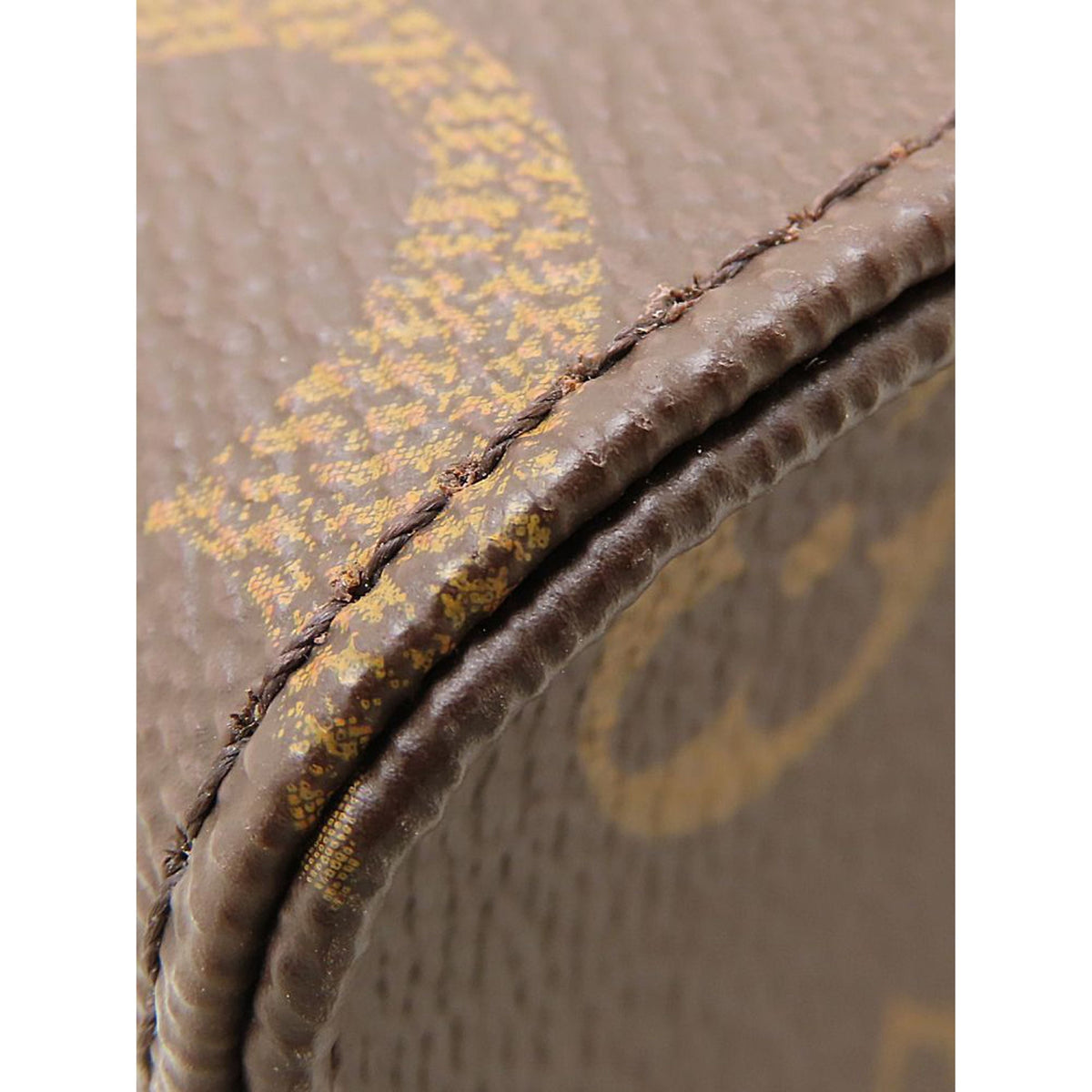 Louis Vuitton Monogram Reverse Giant OnTheGo PM — Brown