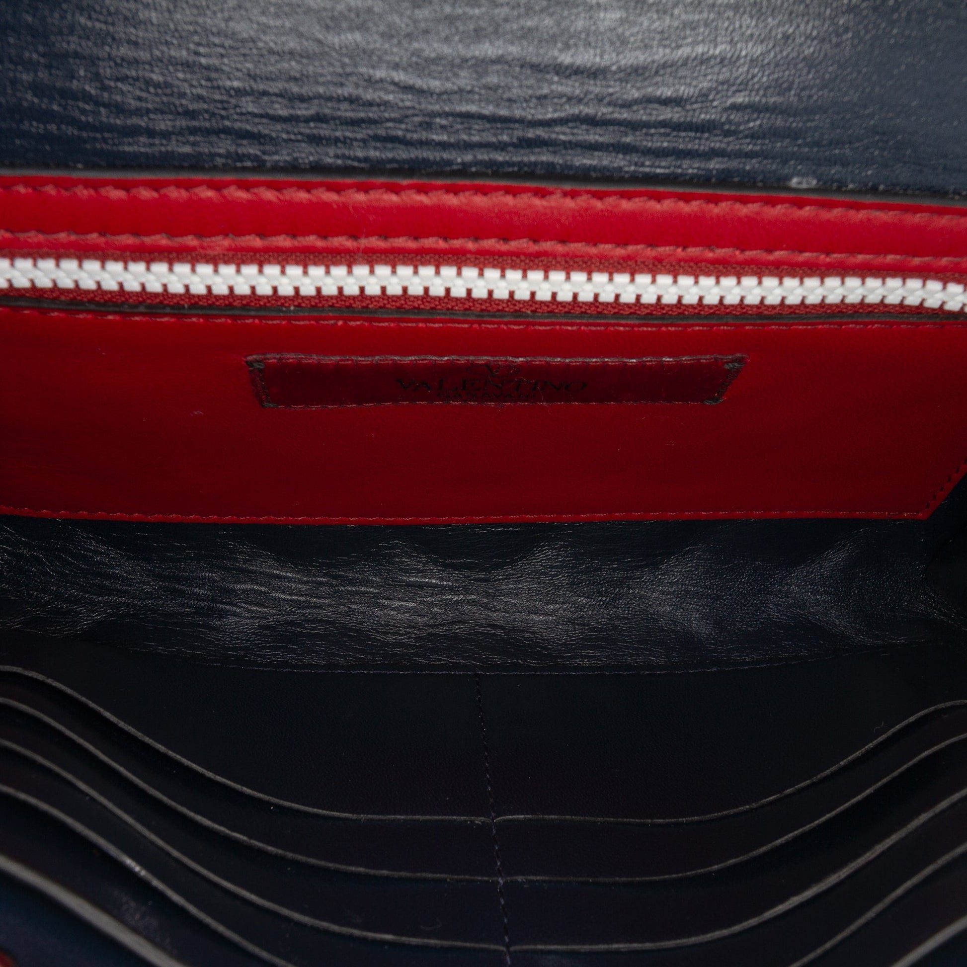 Valentino Quilted Lambskin Free Rockstud Spike Wallet On Chain